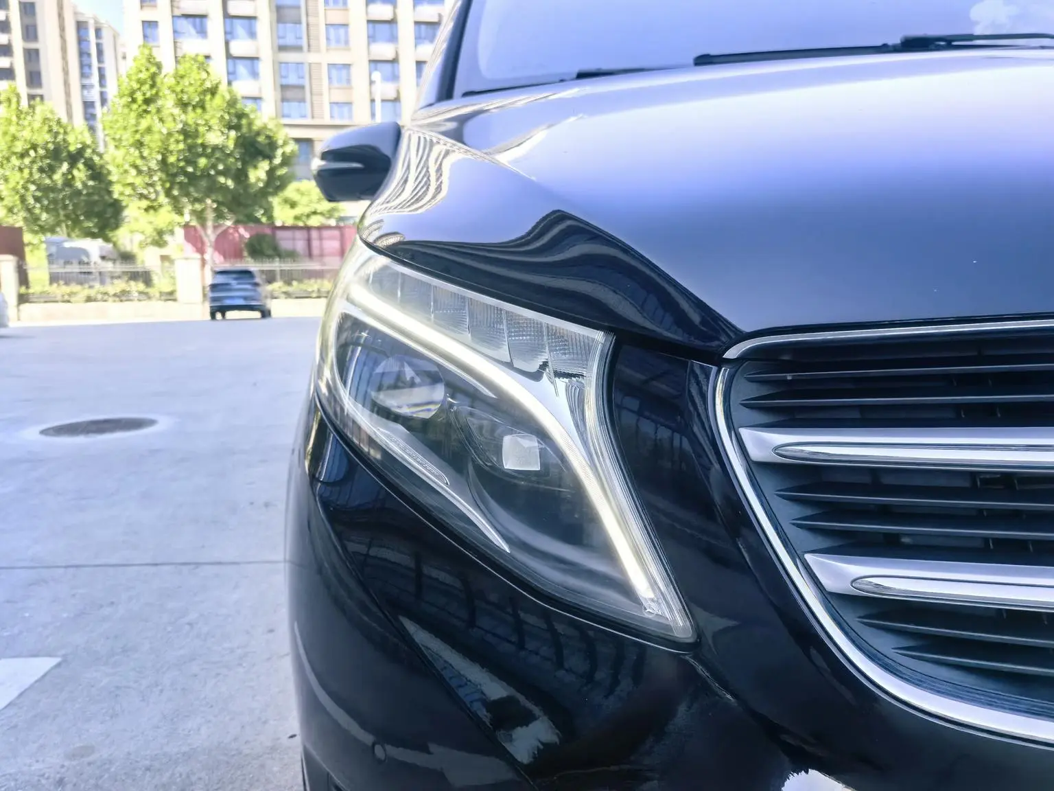 Mercedes-Benz V Class 2018 V 260 L Premium China VI