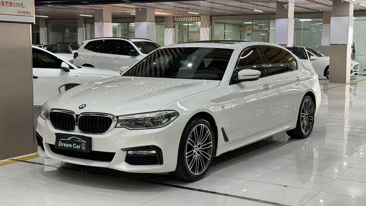 BMW 5 Series 2018 Facelift 530Li Leading M Sport Package