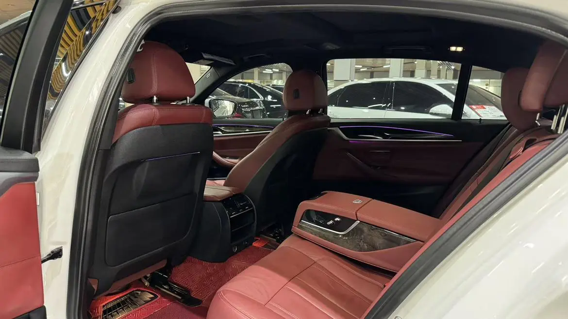 BMW 5 Series 2018 Facelift 530Li Leading M Sport Package