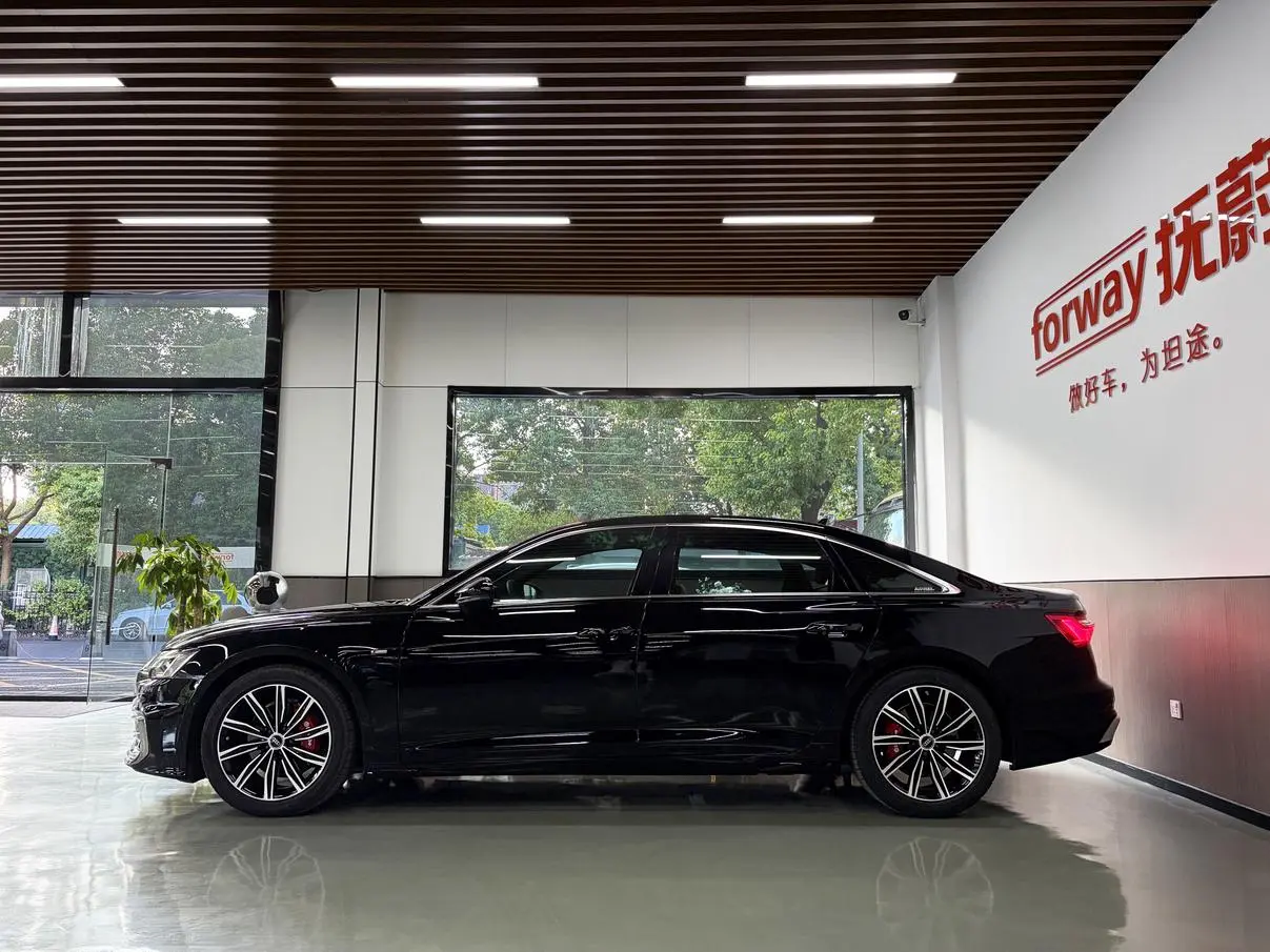 Audi A6L 2023 45 TFSI Select Dynamic