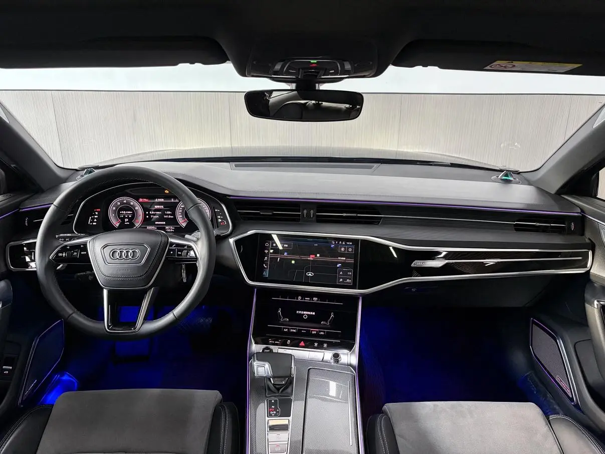 Audi A6L 2023 45 TFSI Select Dynamic