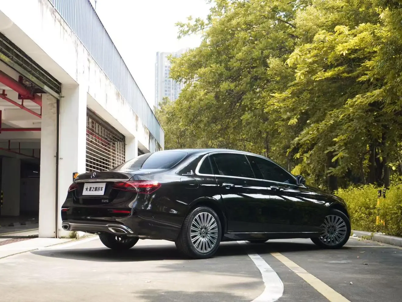 Mercedes-Benz E Class 2021 E 300 L Luxury Sedan