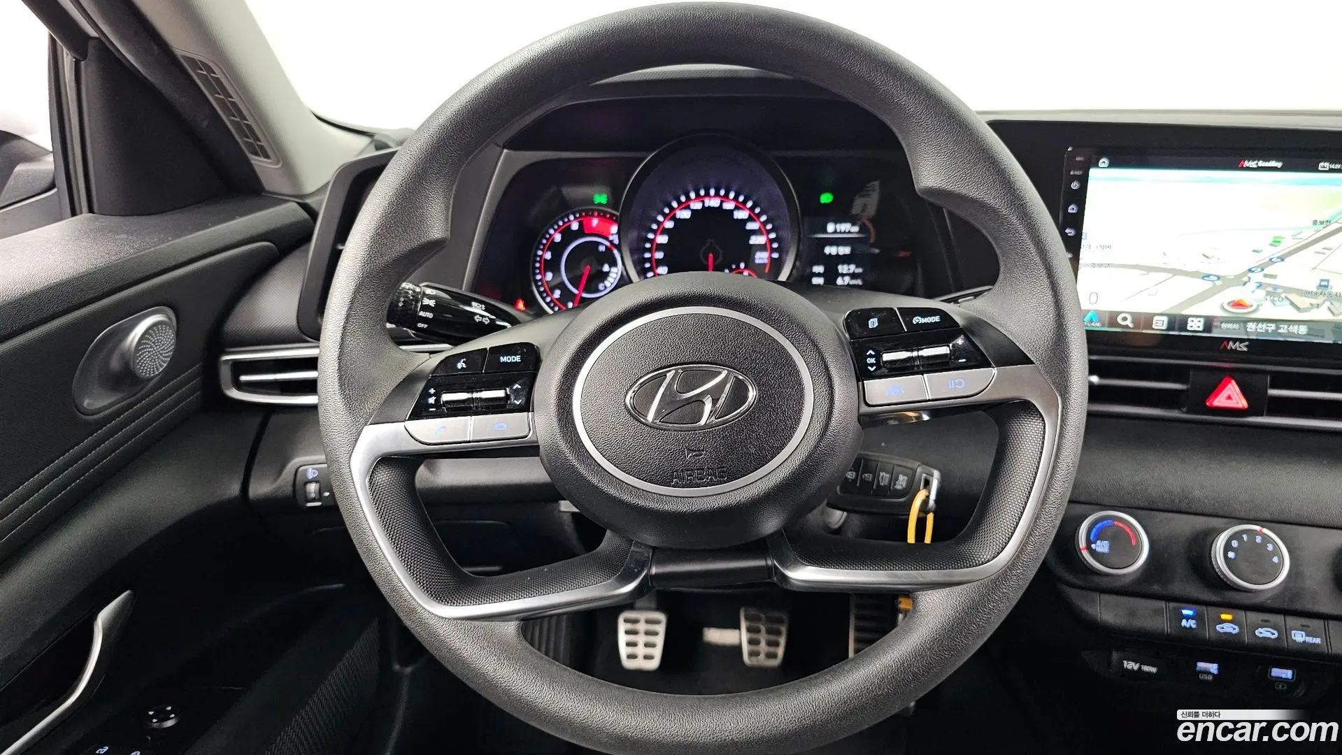 Hyundai AVANTE 1.6 2020