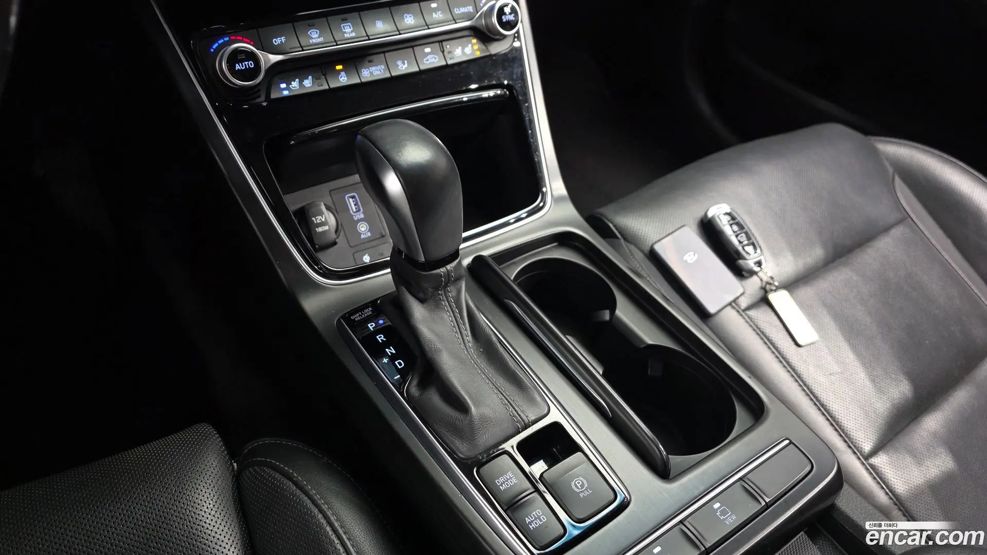 Hyundai Grandeur Exclusive