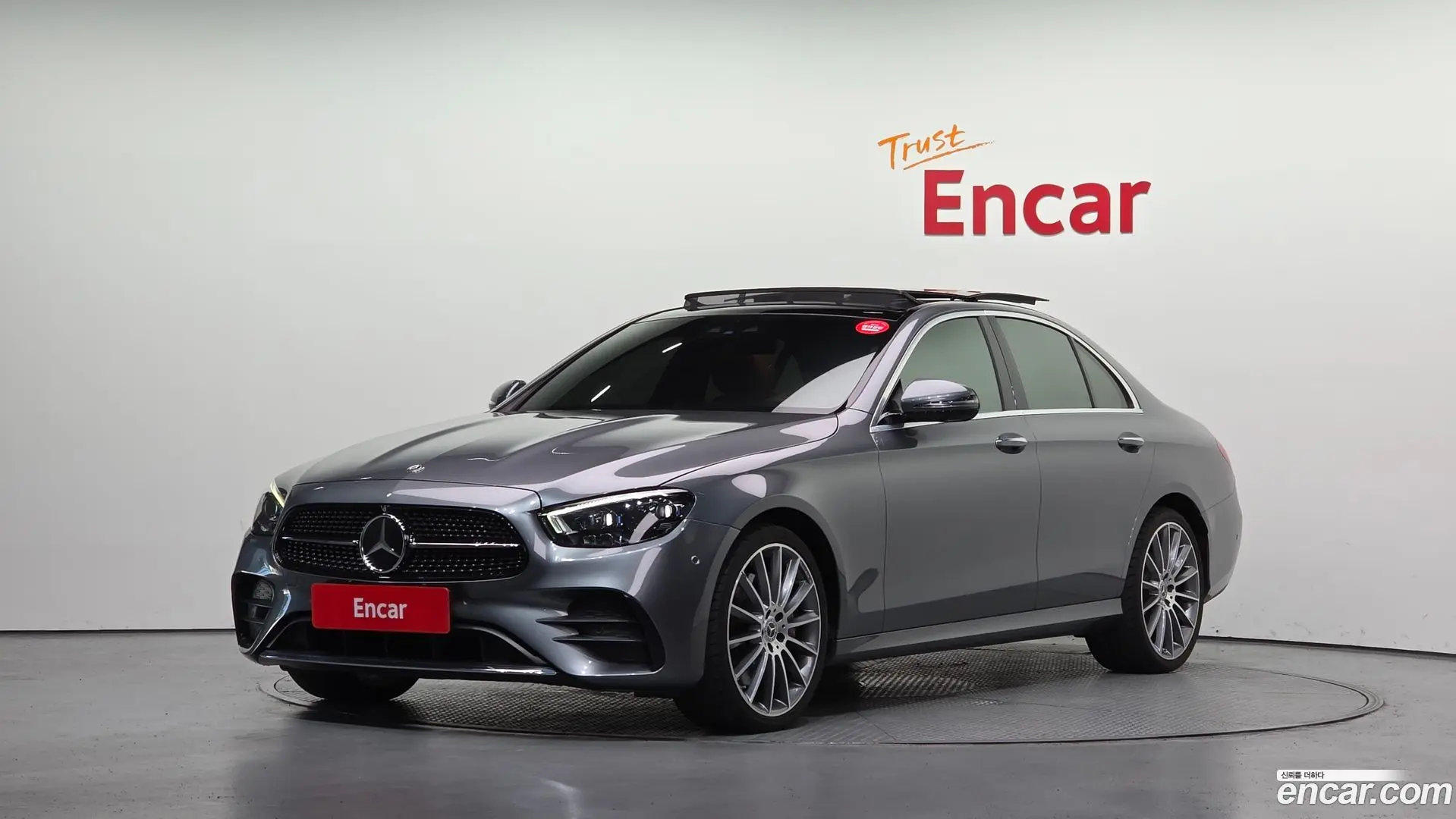 Mercedes-Benz E-Class E350 4MATIC AMG Line