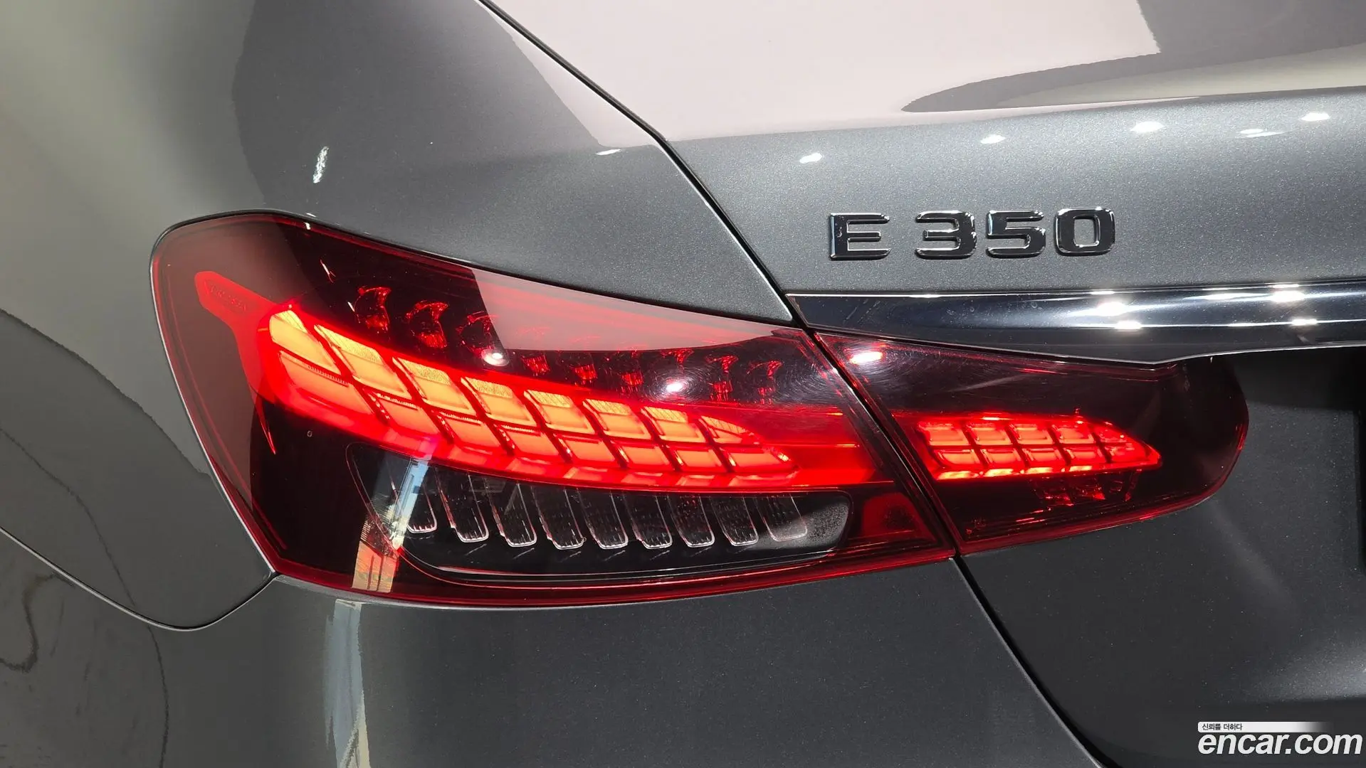 Mercedes-Benz E-Class E350 4MATIC AMG Line