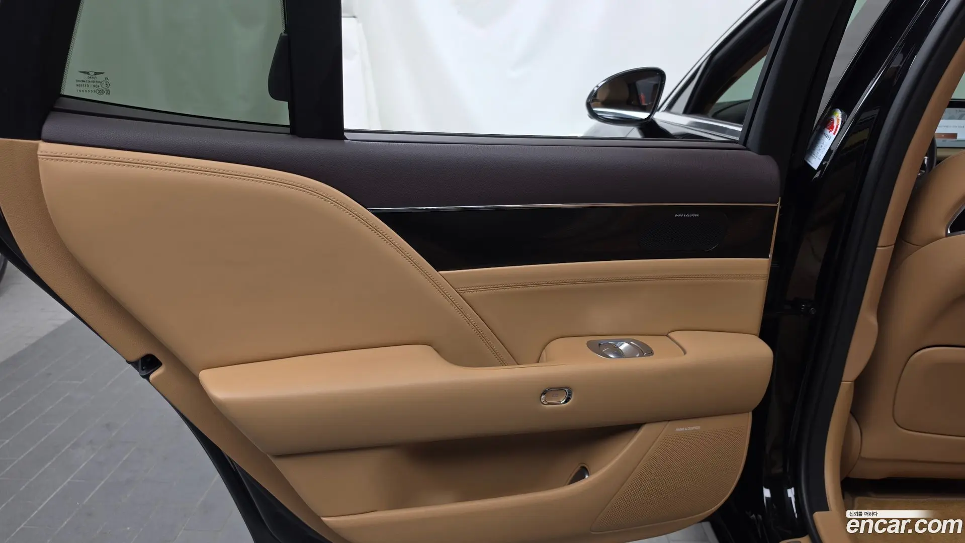 Genesis G90 Gasoline 3.5 Turbo 2WD 2021