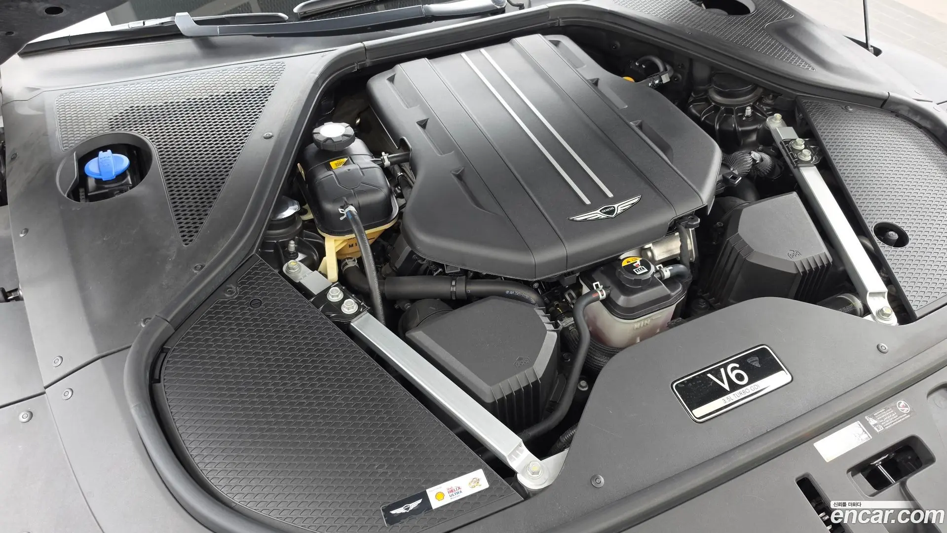 Genesis G90 Gasoline 3.5 Turbo 2WD 2021