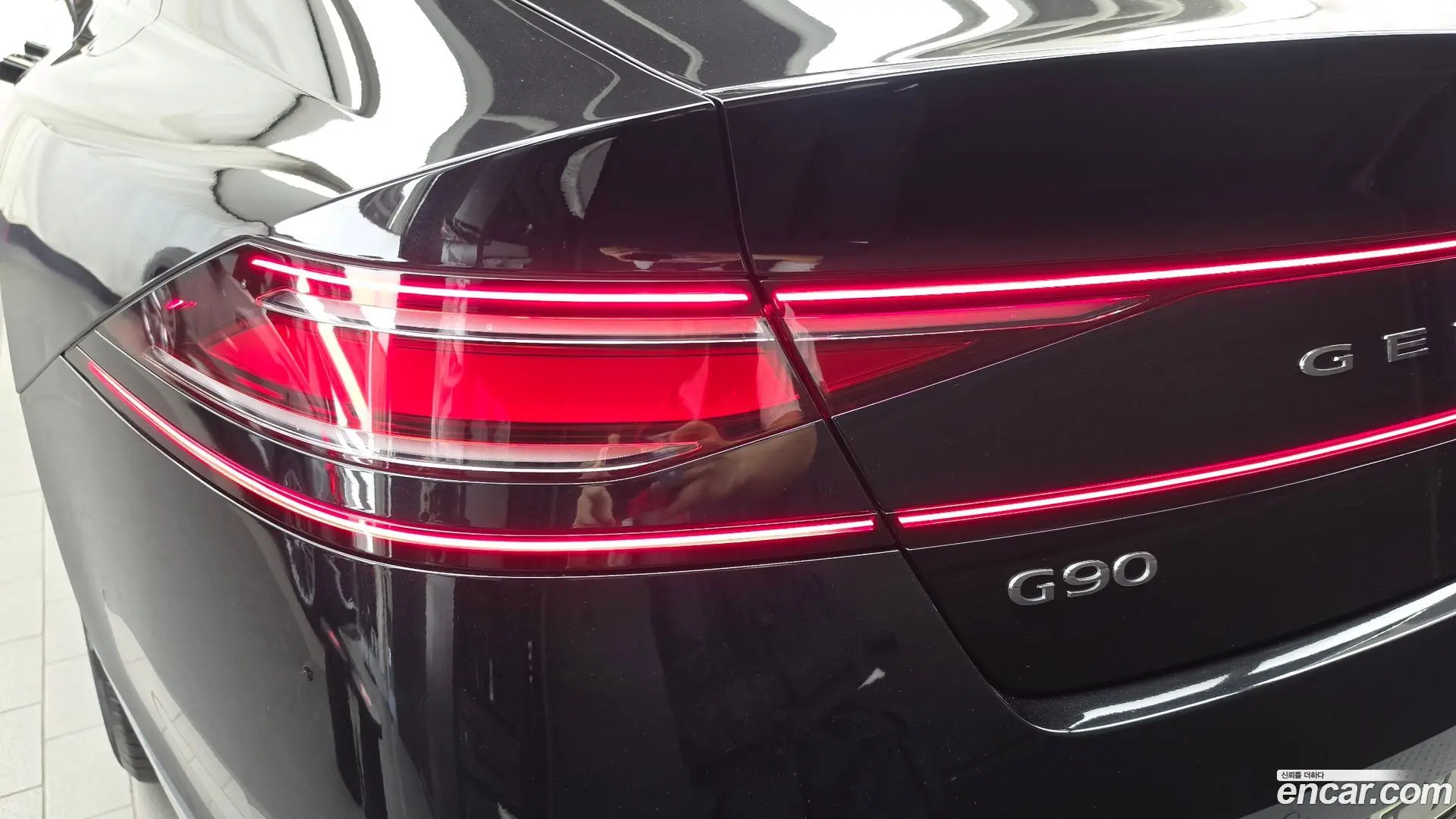 Genesis G90 Gasoline 3.5 Turbo 2WD 2021