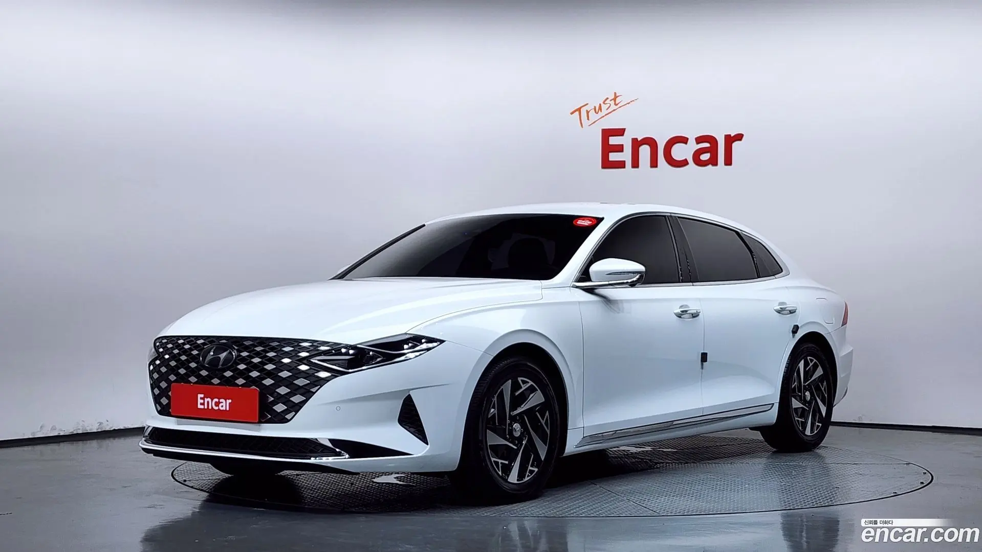 Hyundai Grandeur Exclusive