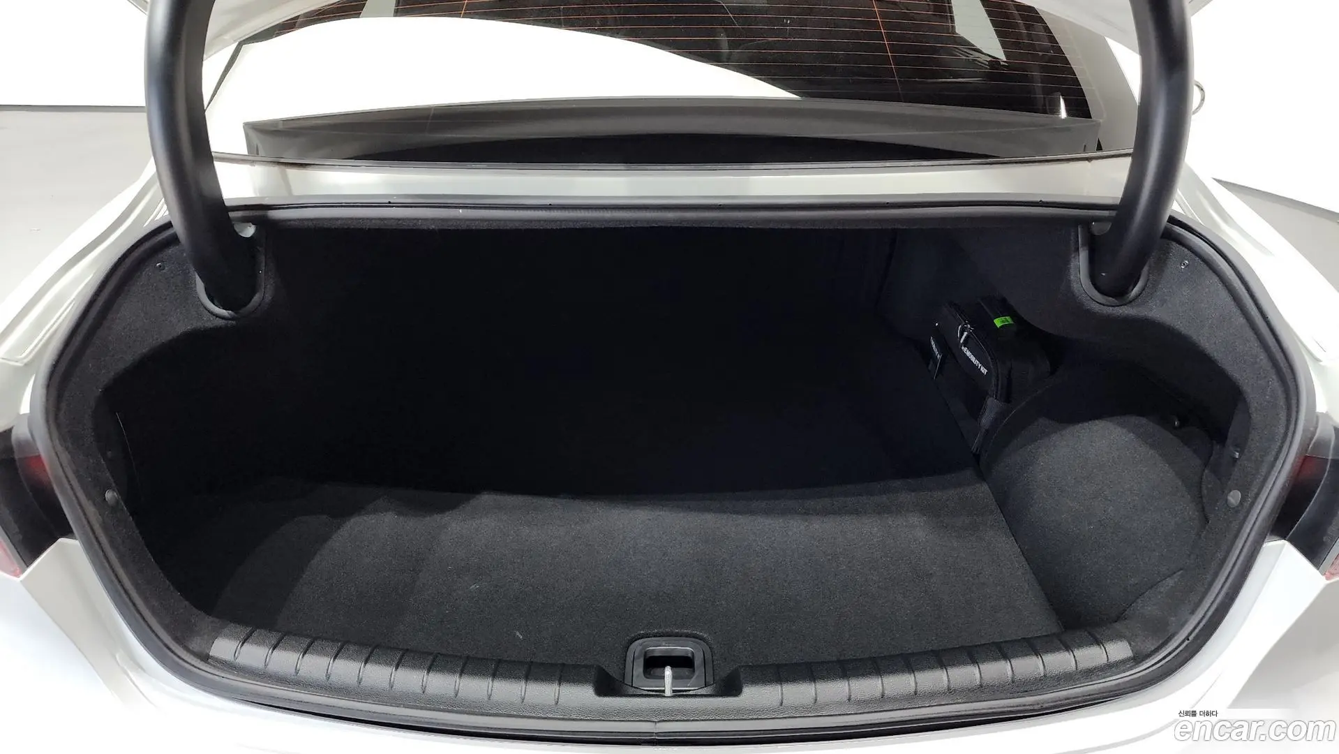Hyundai Grandeur Exclusive