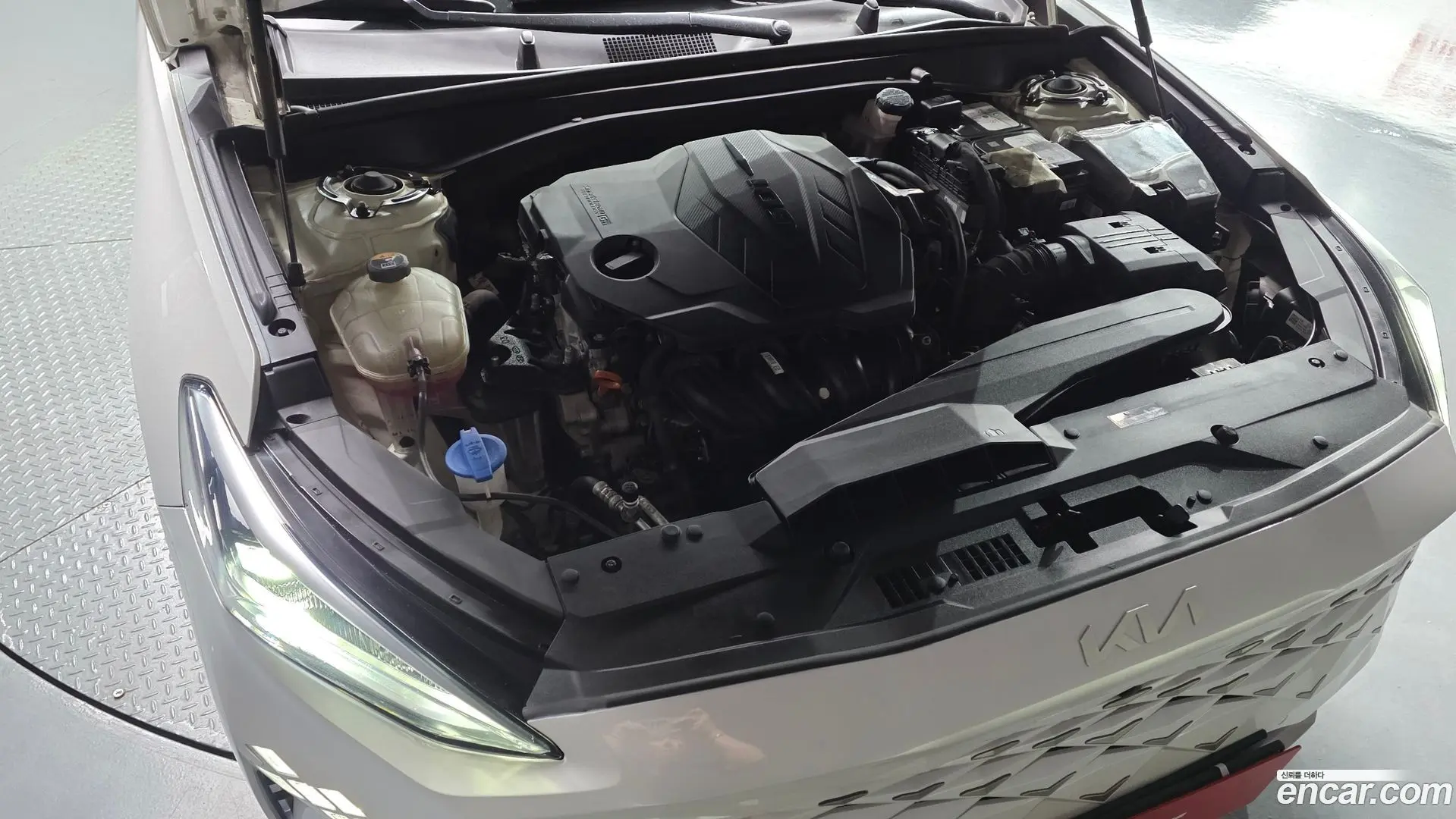 Kia K8 2.5 Gasoline 2WD 2021