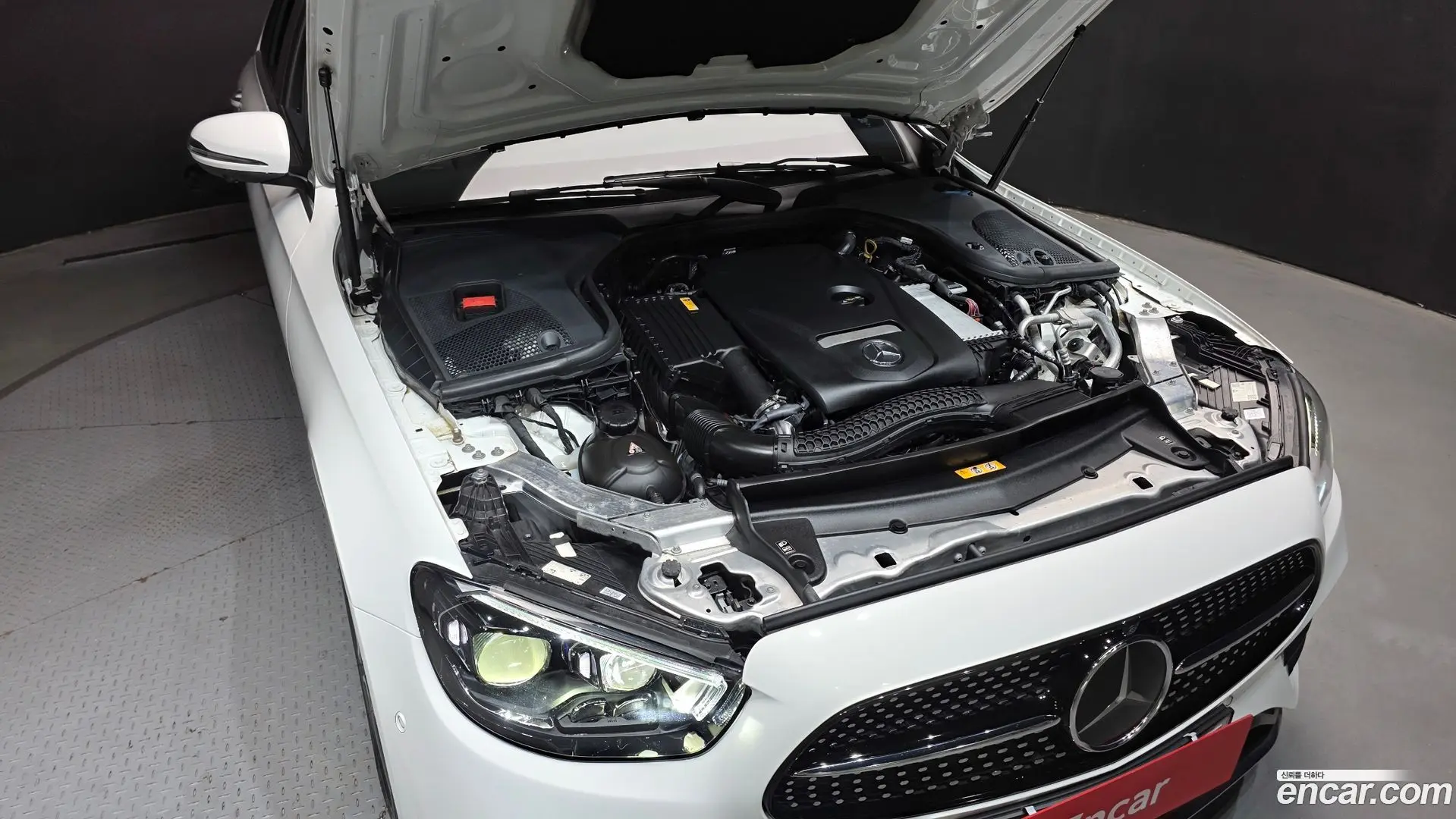 Mercedes-Benz E-Class E250 AMG Line