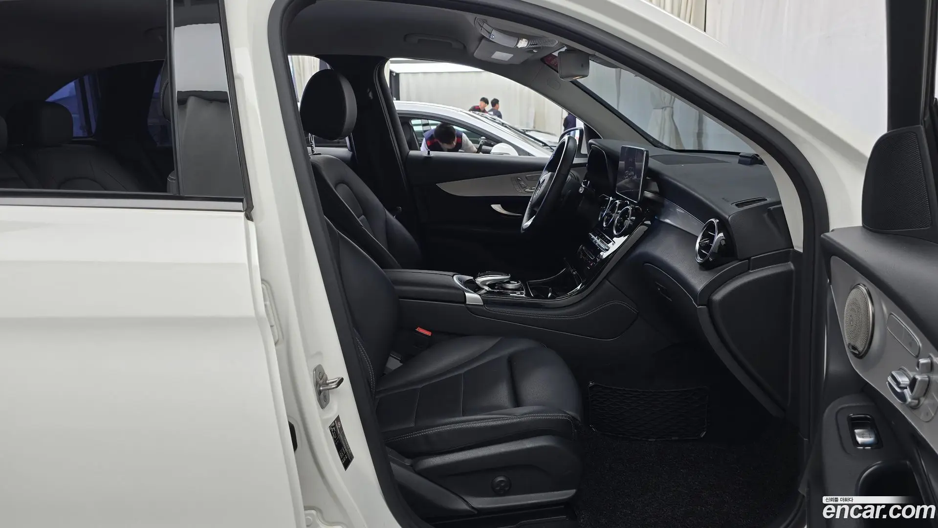 Mercedes-Benz GLC-Class GLC350e 4MATIC