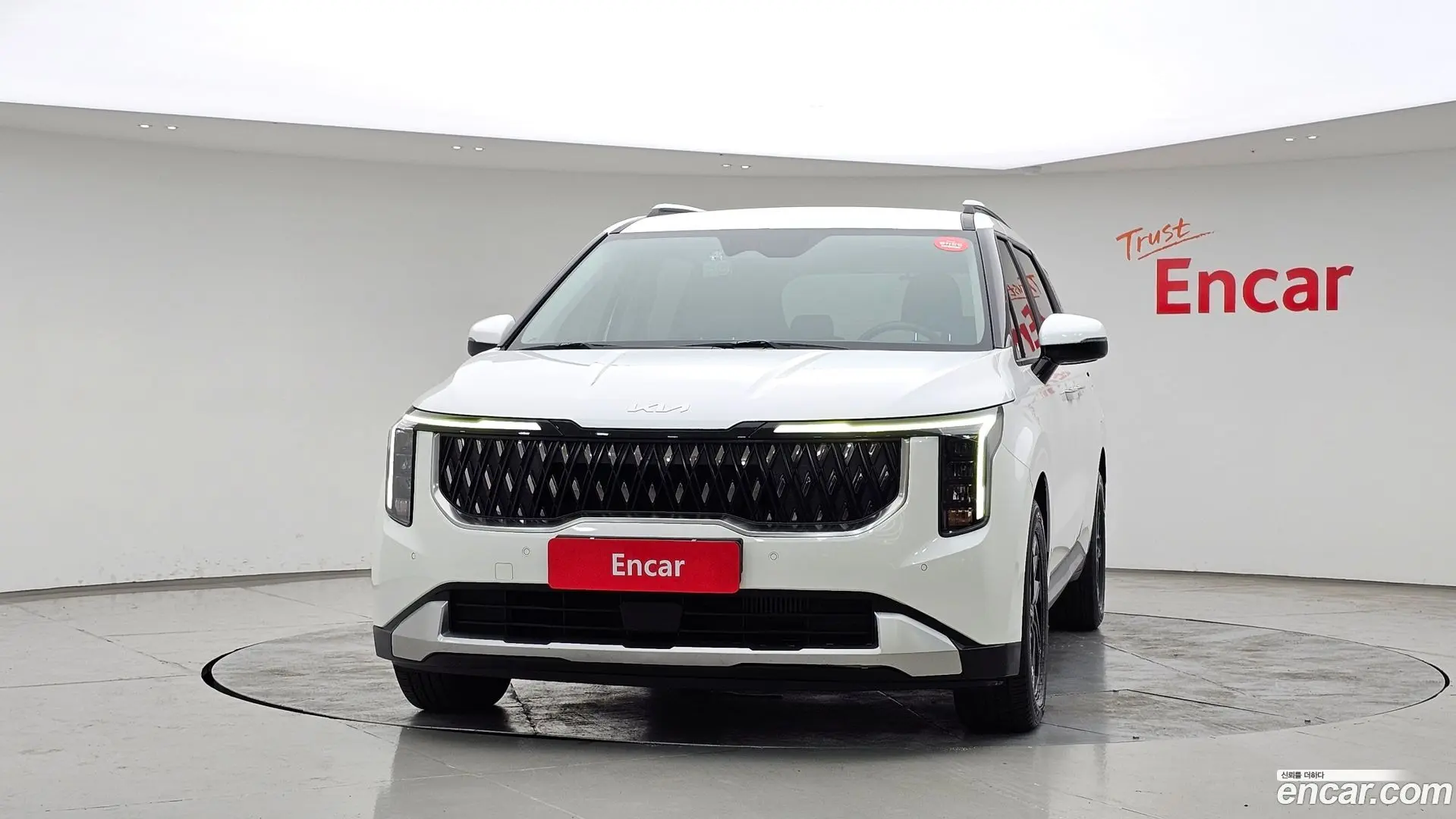 Kia Canival Diesel 9-Seater Prestige