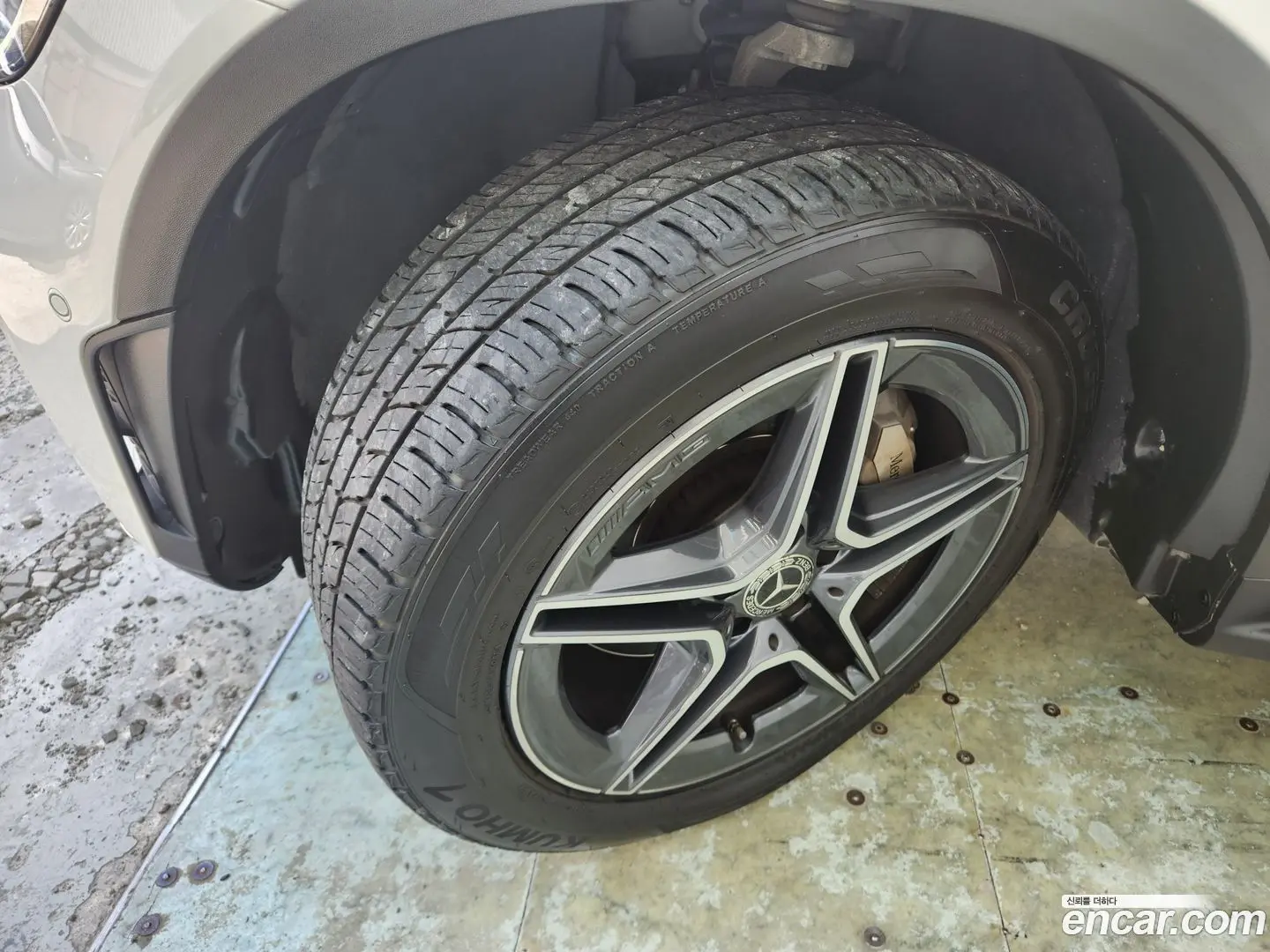 Mercedes-Benz GLC-Class GLC300e 4MATIC