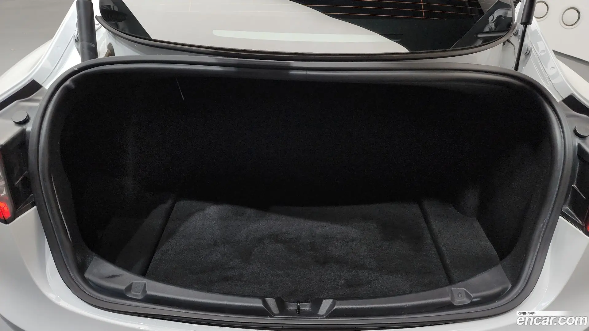 Tesla Model 3 Long Range AWD 2019