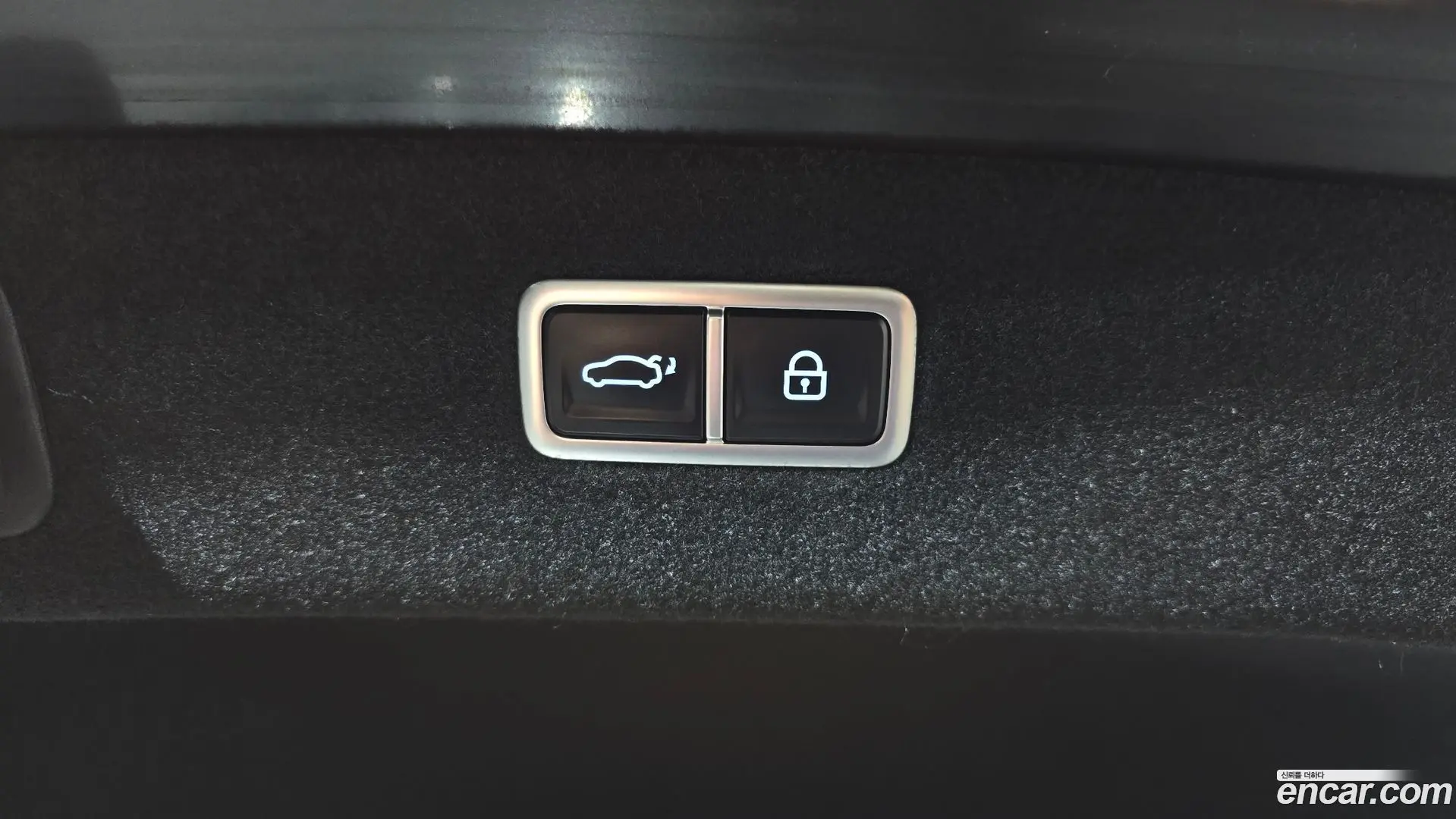 Genesis G90 Gasoline 3.5 Turbo AWD 2021