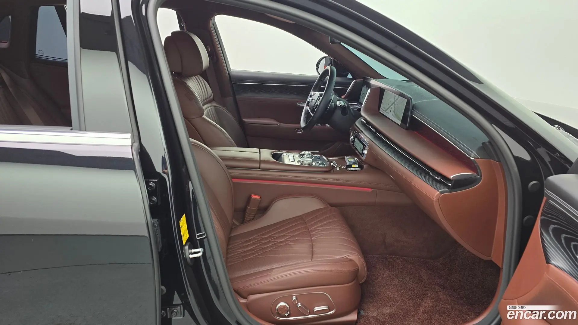 Genesis G90 Gasoline 3.5 Turbo AWD 2021