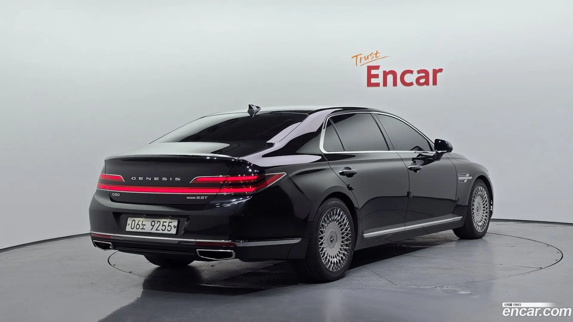 Genesis G90 3.3 T AWD