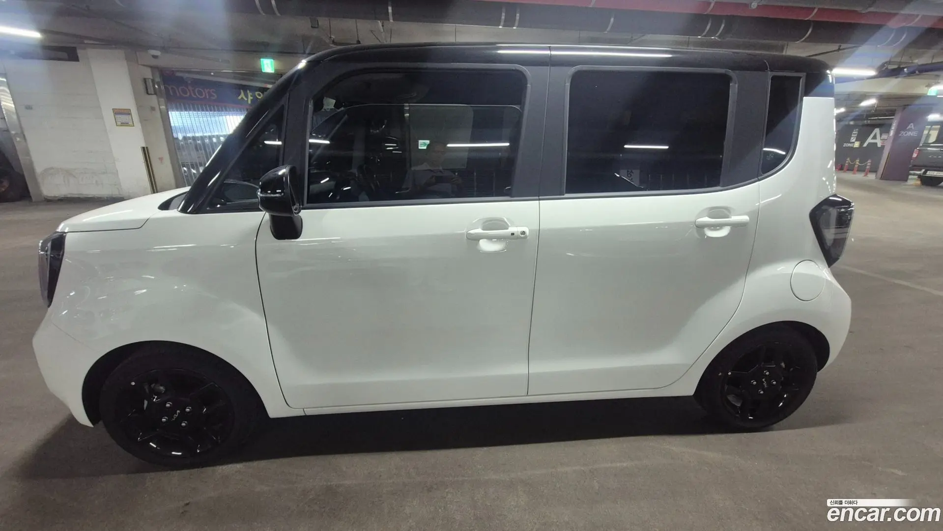 Kia RAY Gravity
