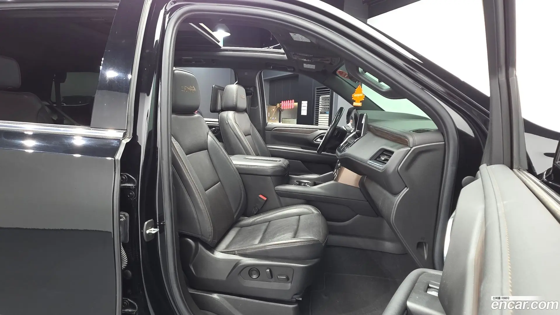 Chevrolet Tahoe 6.2 Dark Knight 4WD
