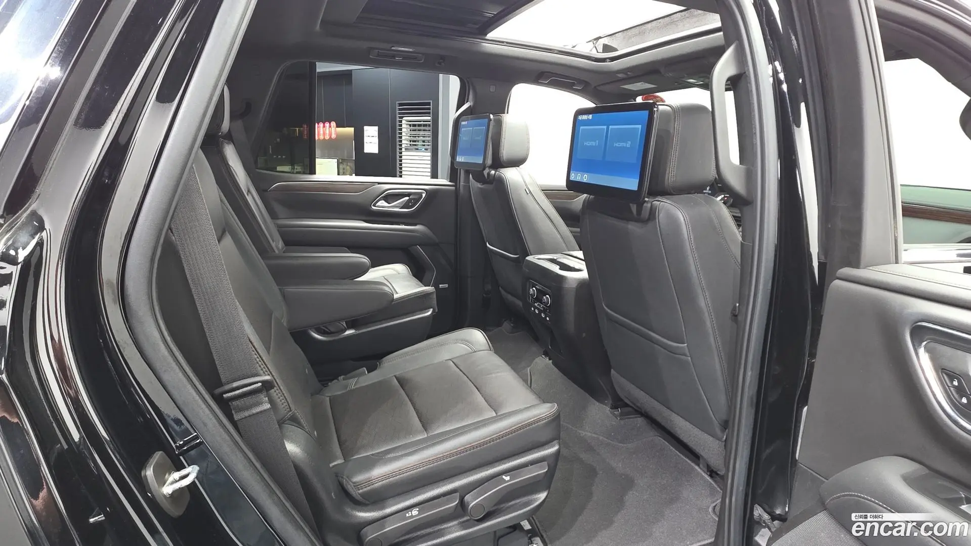 Chevrolet Tahoe 6.2 Dark Knight 4WD
