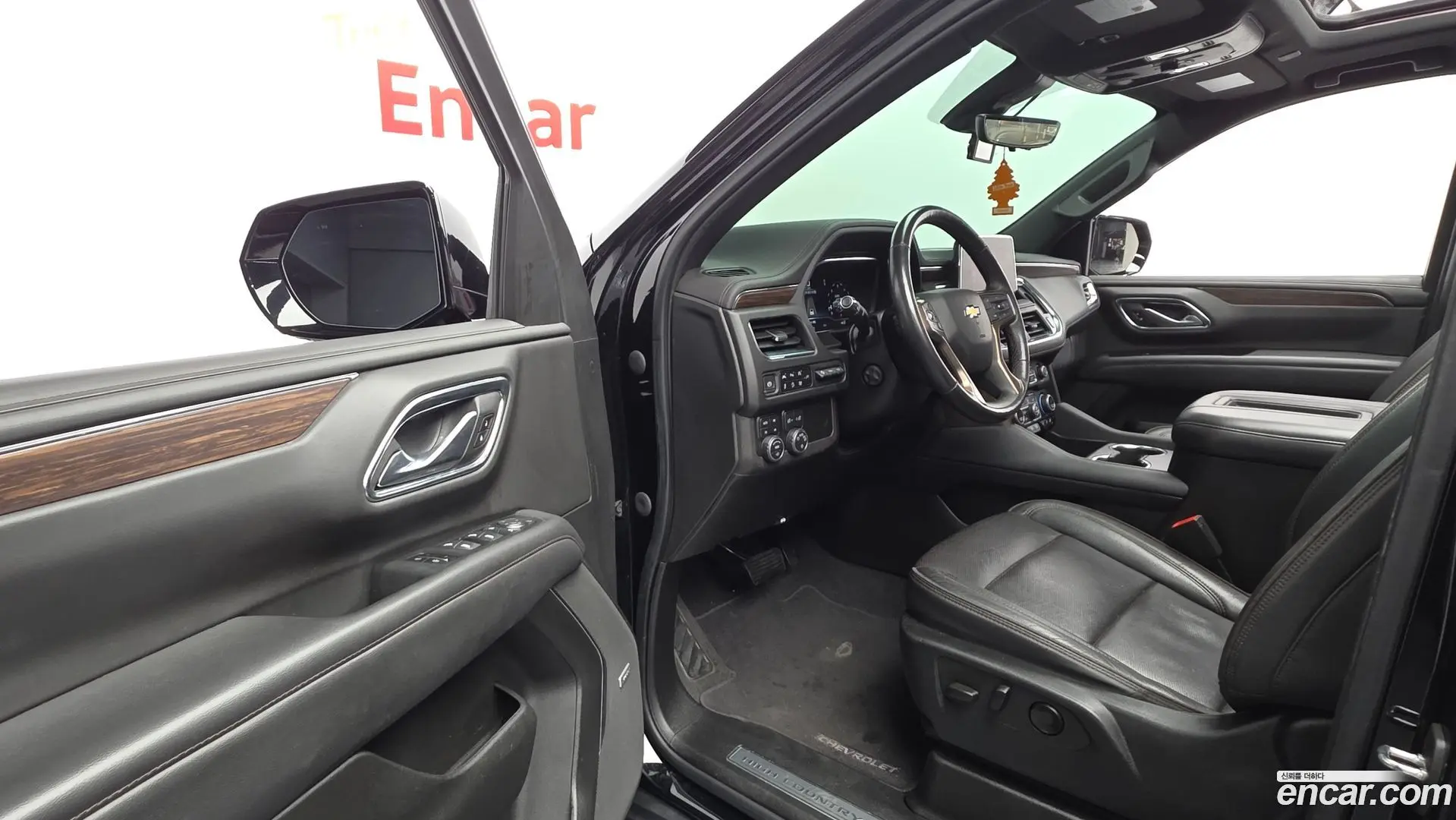 Chevrolet Tahoe 6.2 Dark Knight 4WD