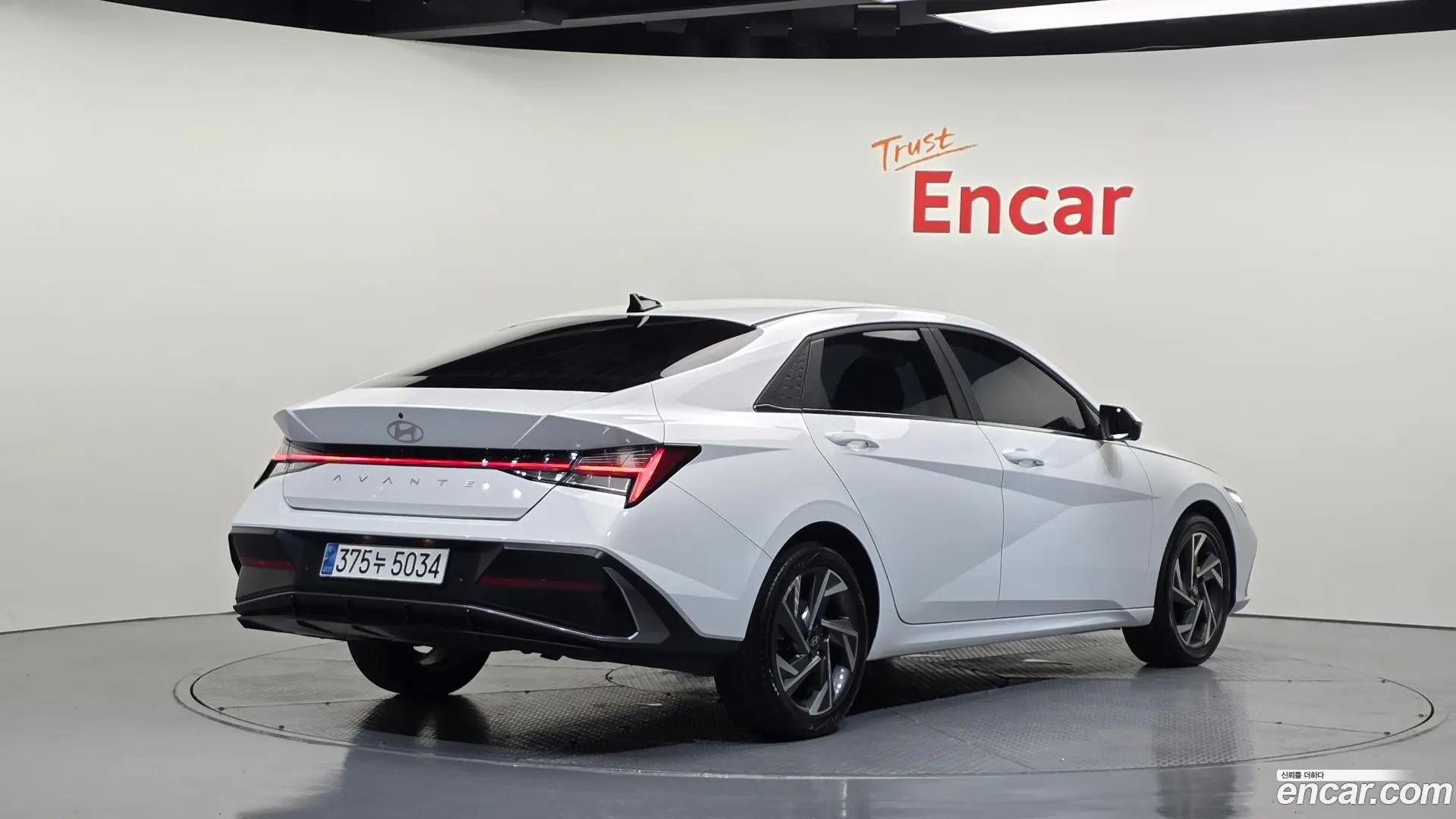 Hyundai AVANTE 1.6 2023