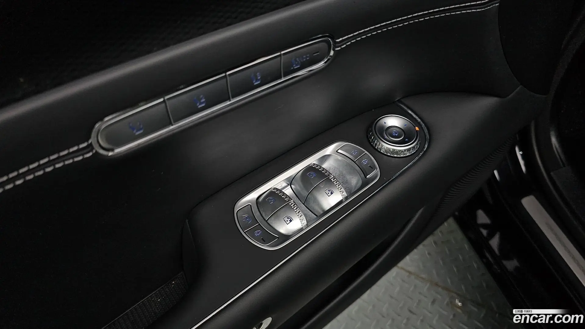 Genesis G90 Gasoline 3.5 Turbo AWD 2021