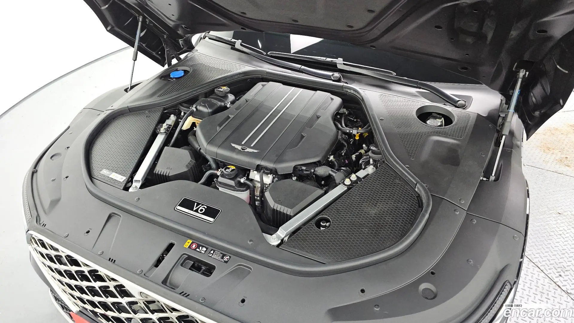 Genesis G90 Gasoline 3.5 Turbo AWD 2021