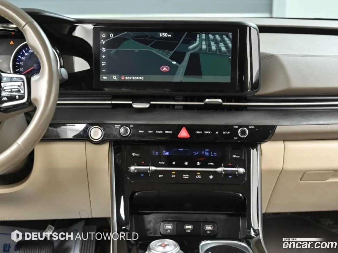 Kia Canival Diesel 9-Seater Noblesse