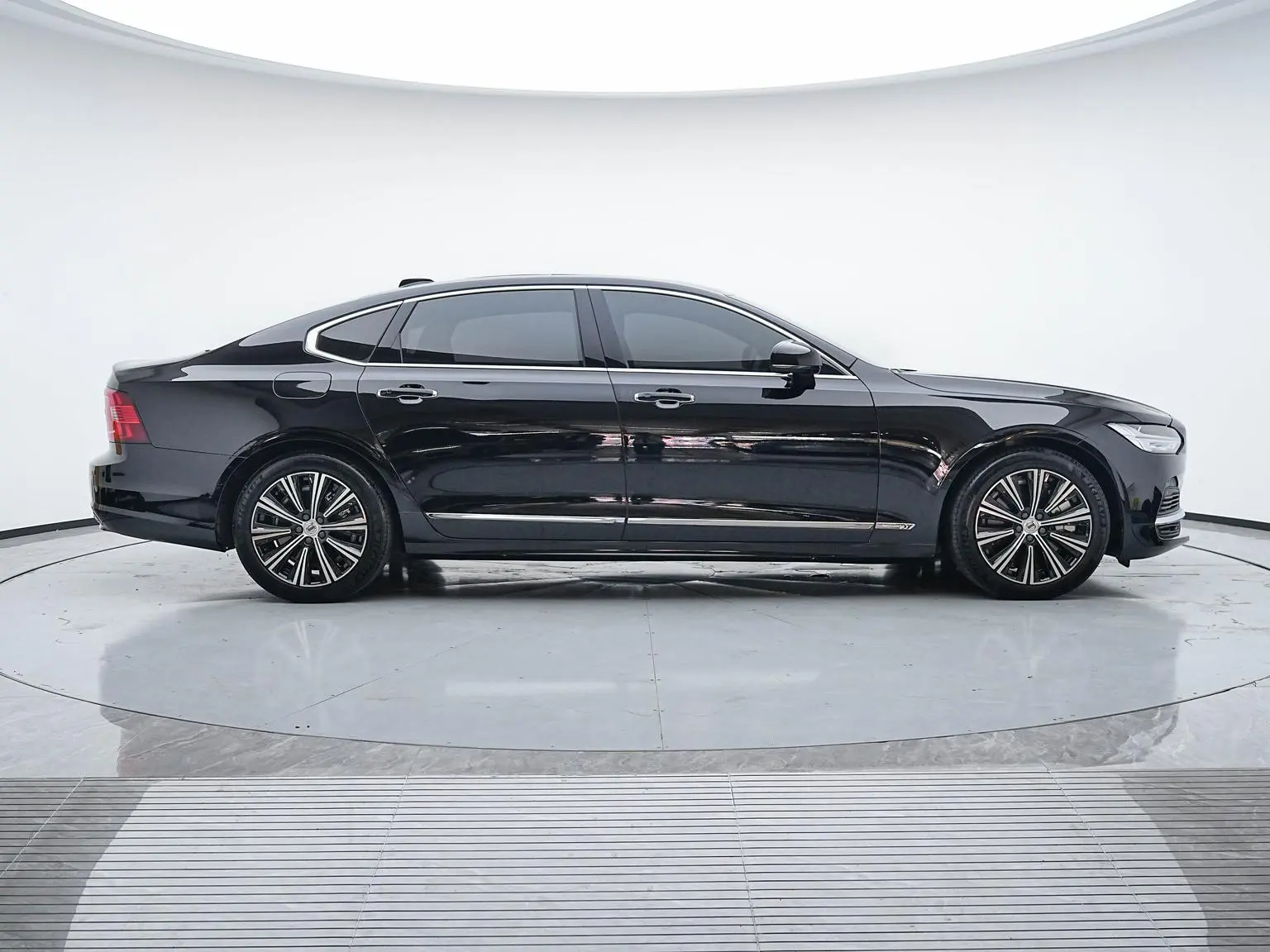 Volvo S90 PHEV 2022 Facelift T8 E Hybrid Smart Luxury