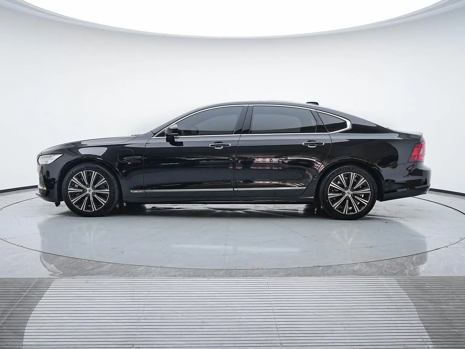 Volvo S90 PHEV 2022 Facelift T8 E Hybrid Smart Luxury