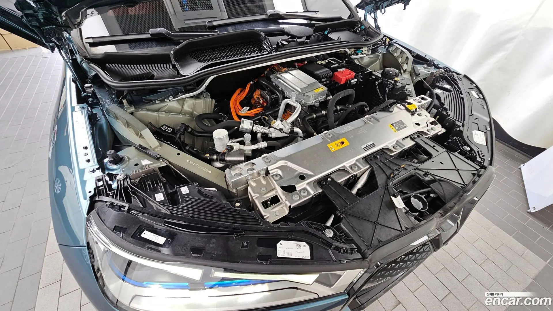 BMW iX xDrive50 Sports Plus 2021