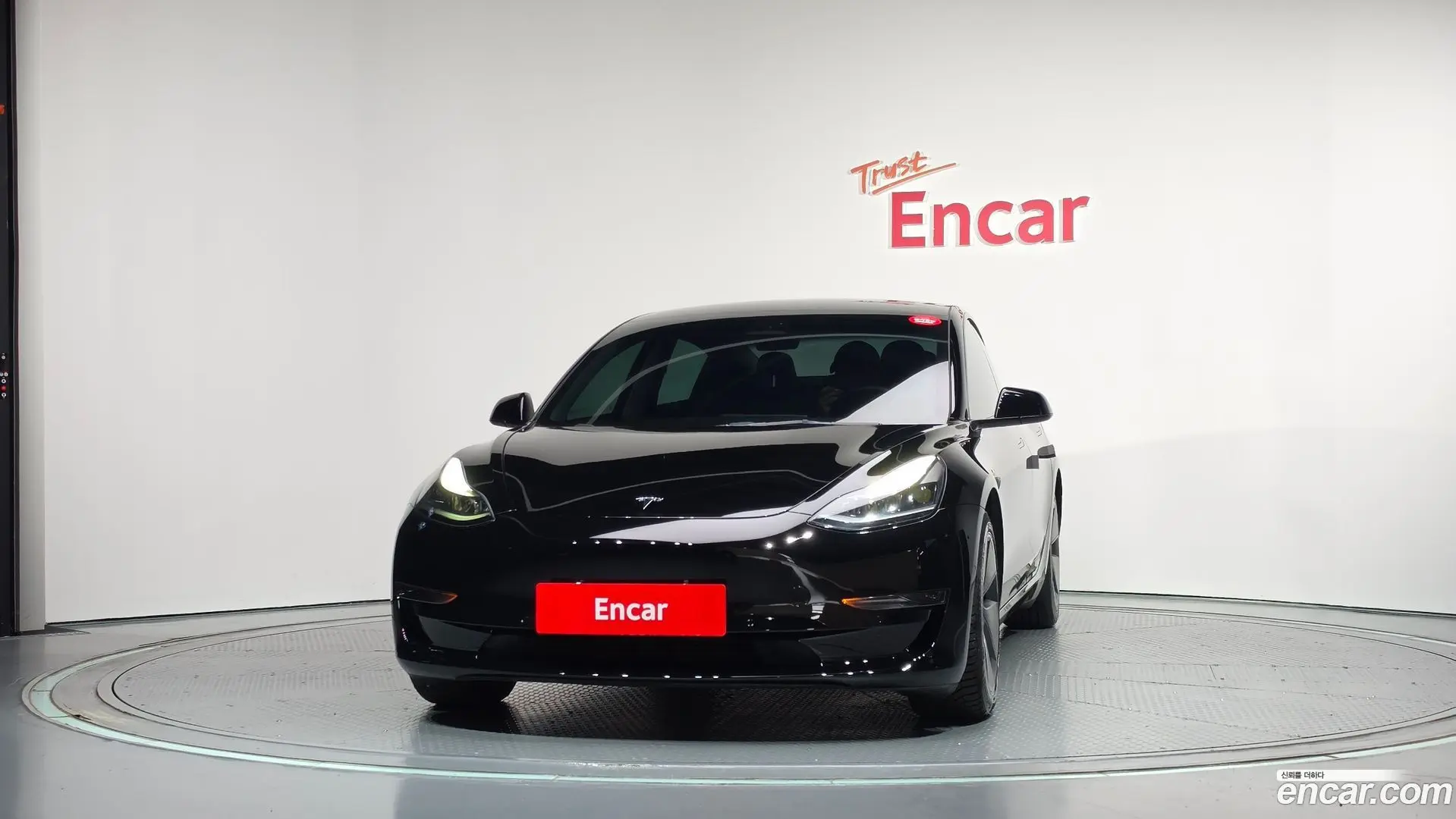 Tesla Model 3 RWD