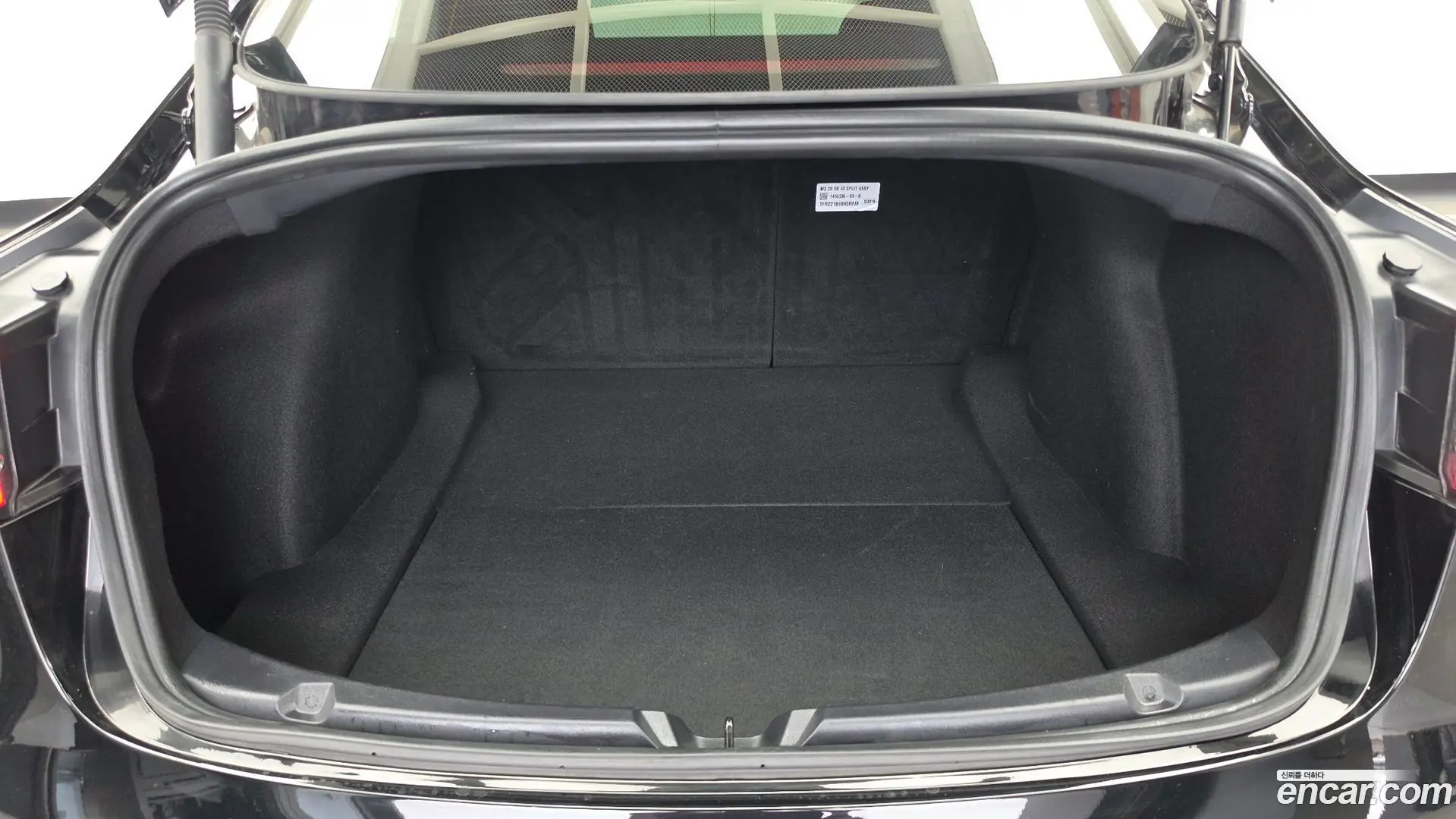 Tesla Model 3 RWD