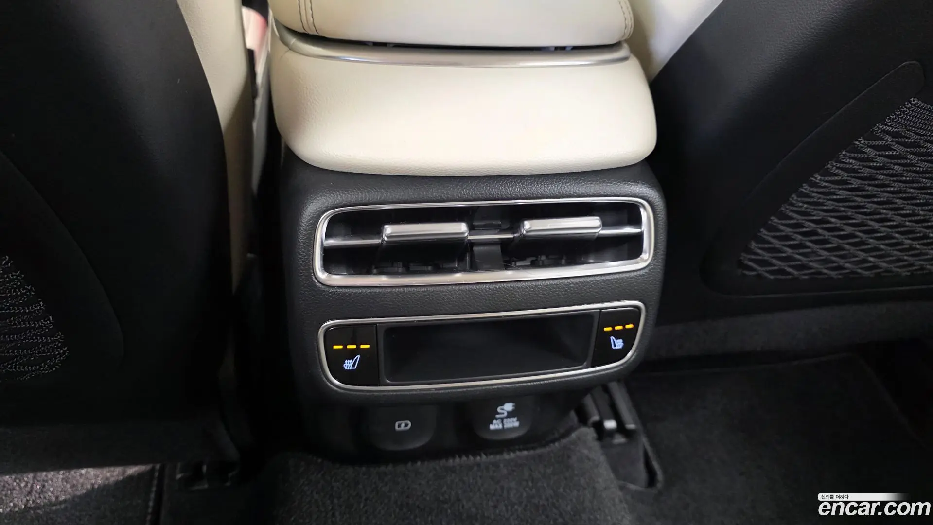 Genesis GV70 2.5T Gasoline 2WD