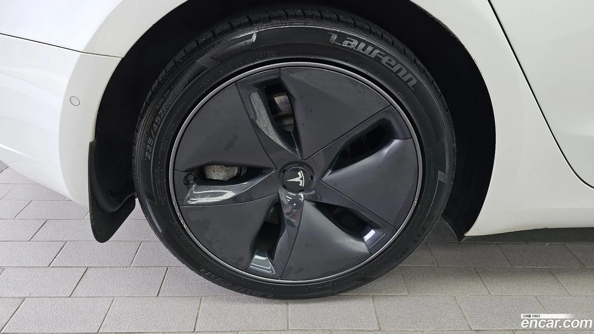 Tesla Model 3 Standard Range Plue RWD