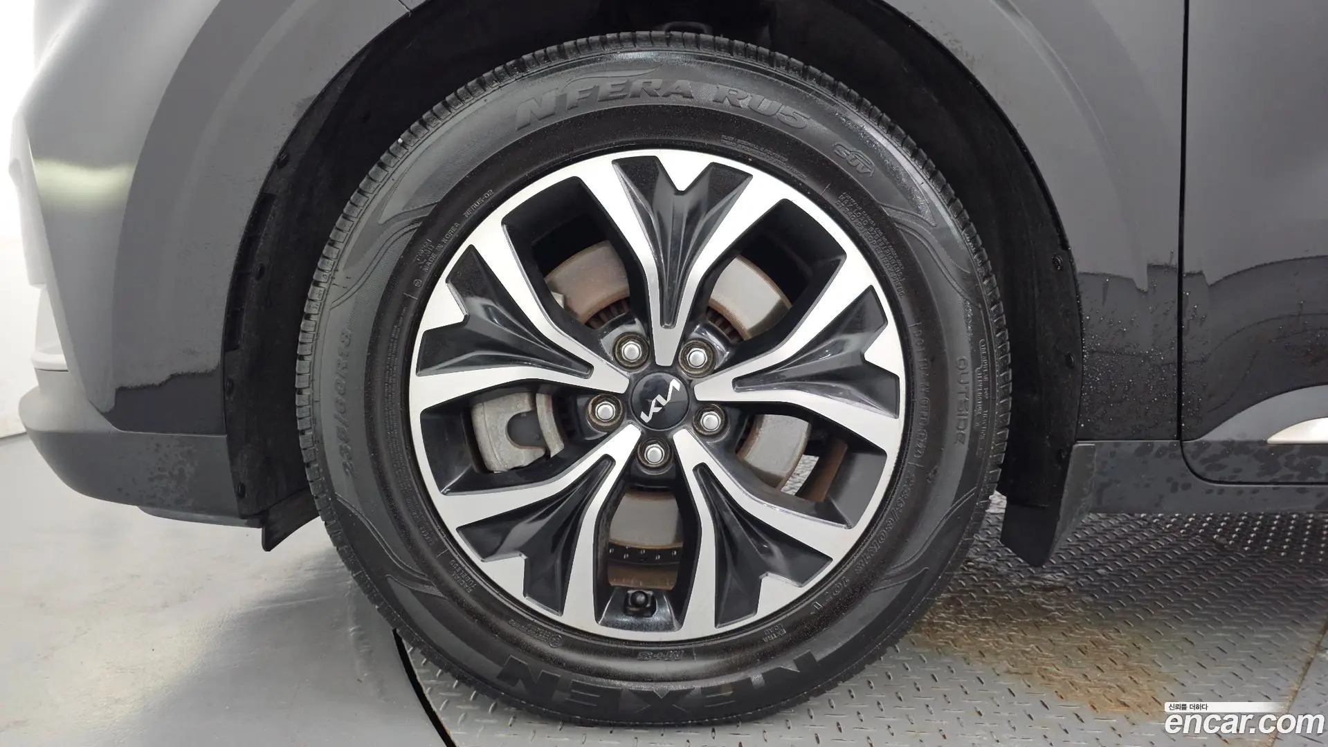 Kia Canival Gasoline 11-Seater Noblesse 2020