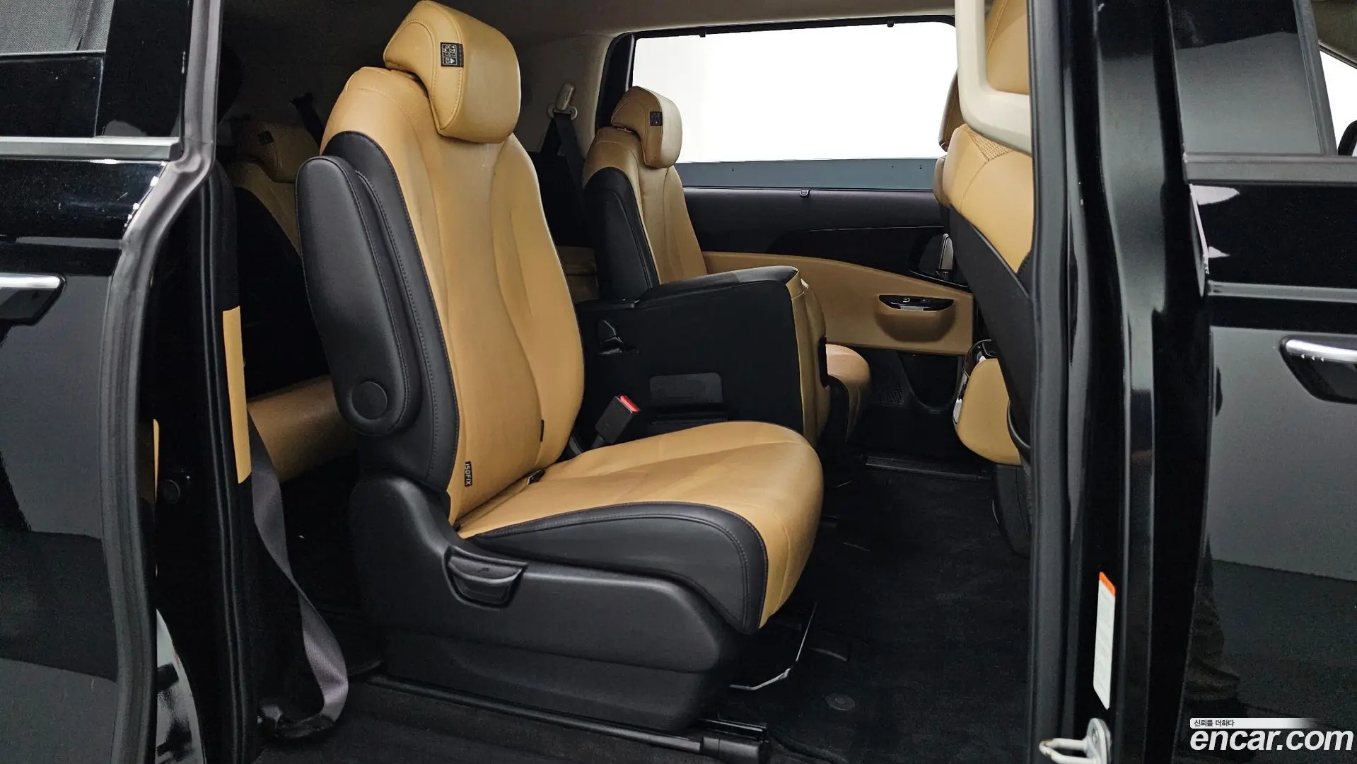 Kia Canival Gasoline 11-Seater Noblesse 2020