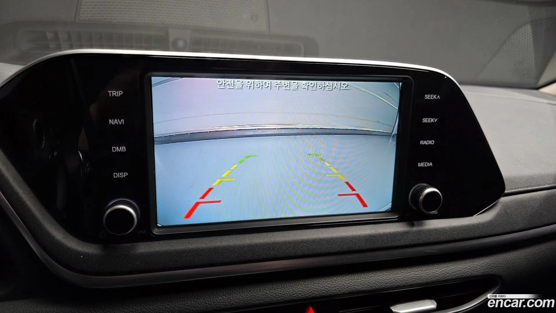 Hyundai Sonata 2.0 LPG(rental car)