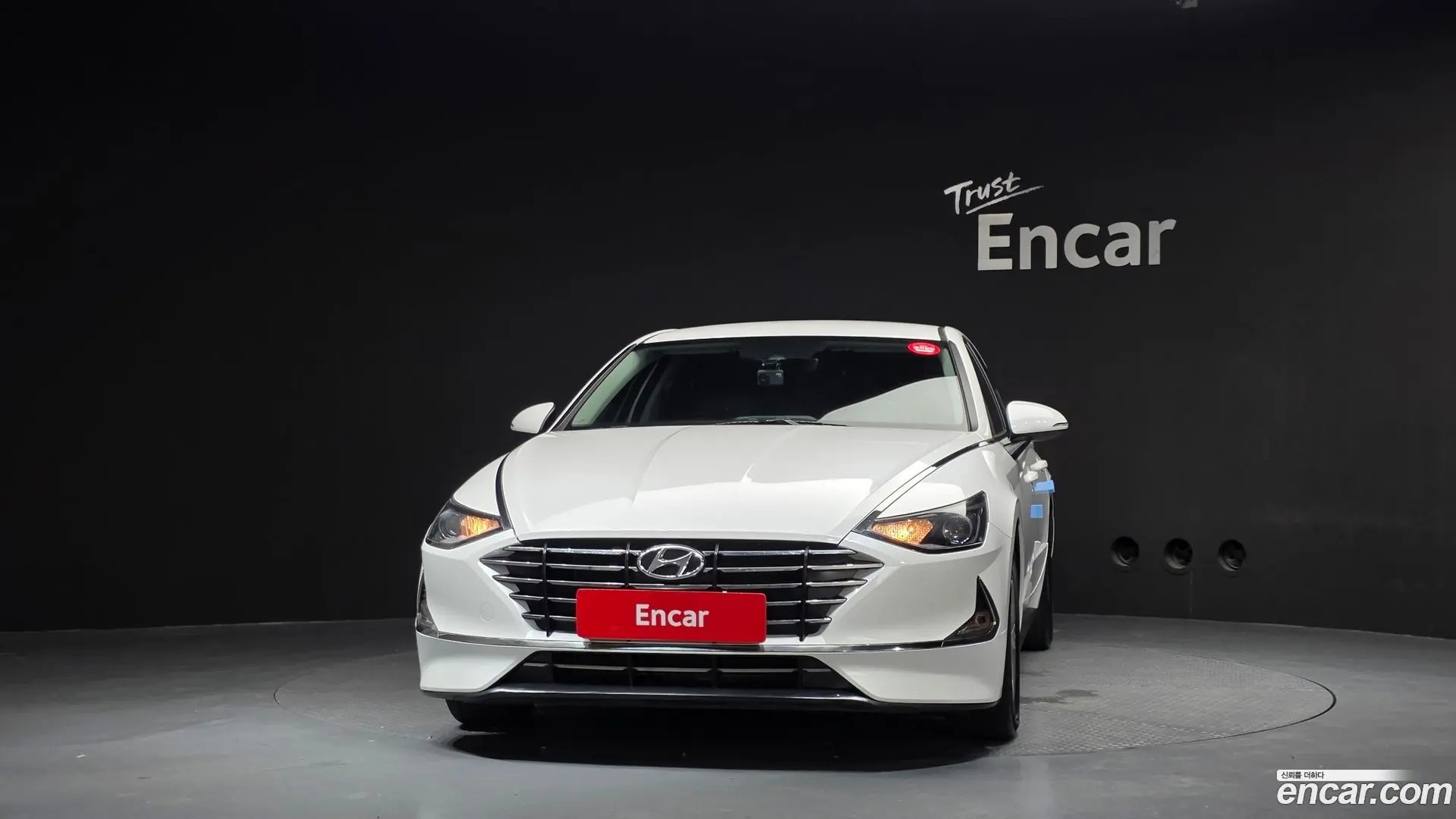 Hyundai Sonata 2.0 LPG(rental car)