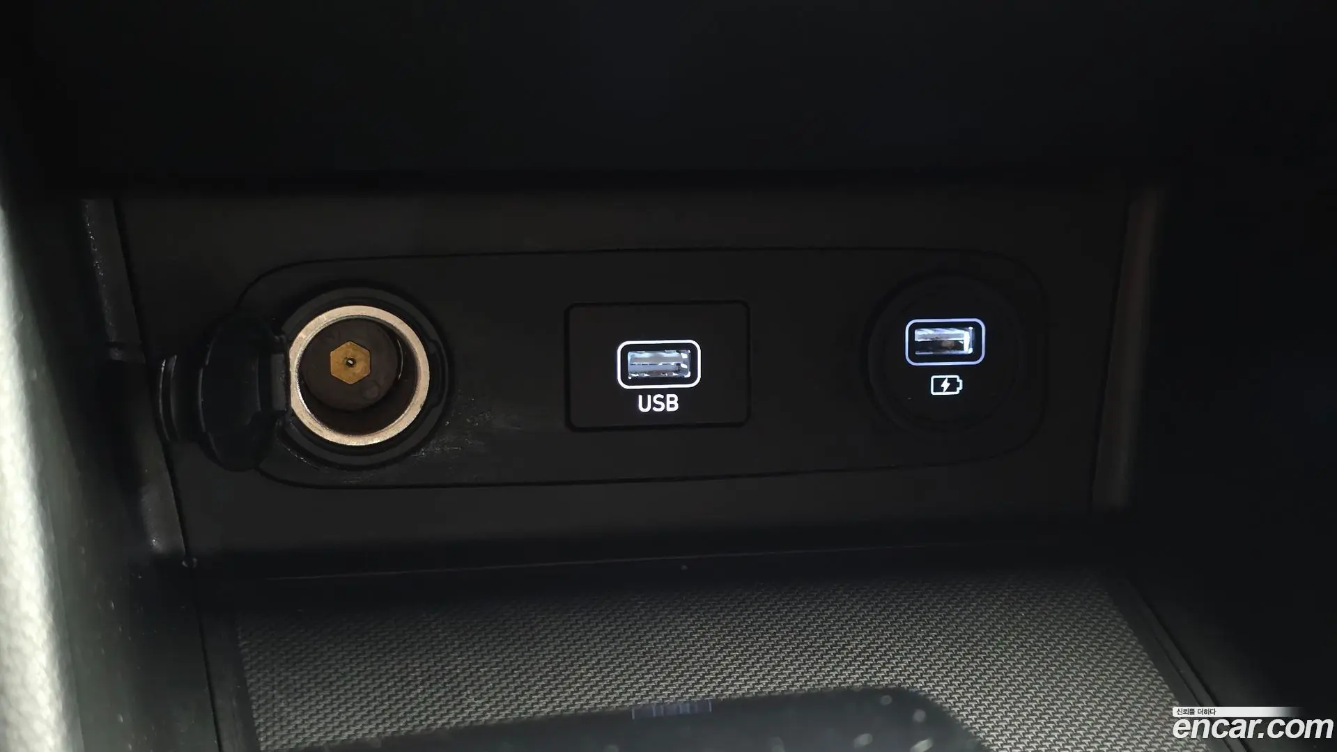 Hyundai Sonata 2.0 LPG(rental car)