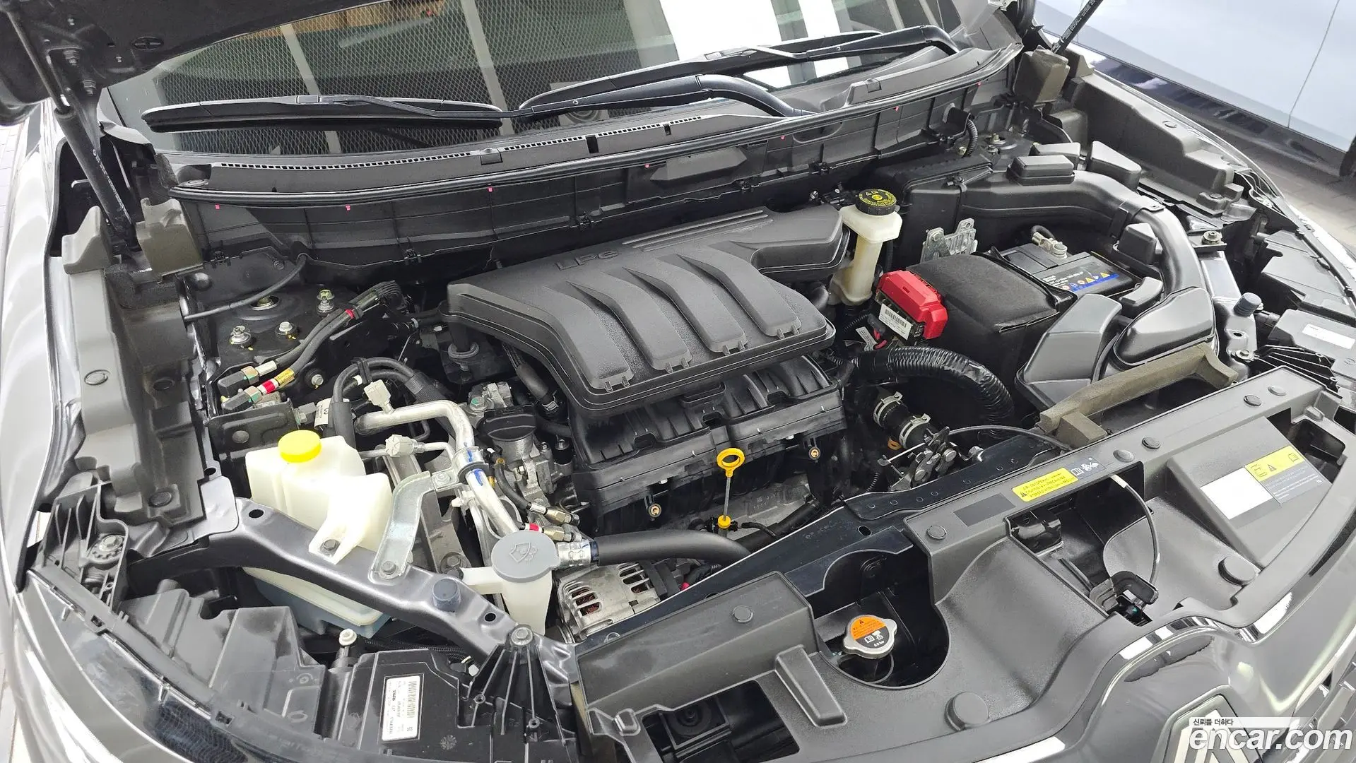 Renault Korea QM6 2.0 LPe RE 2WD