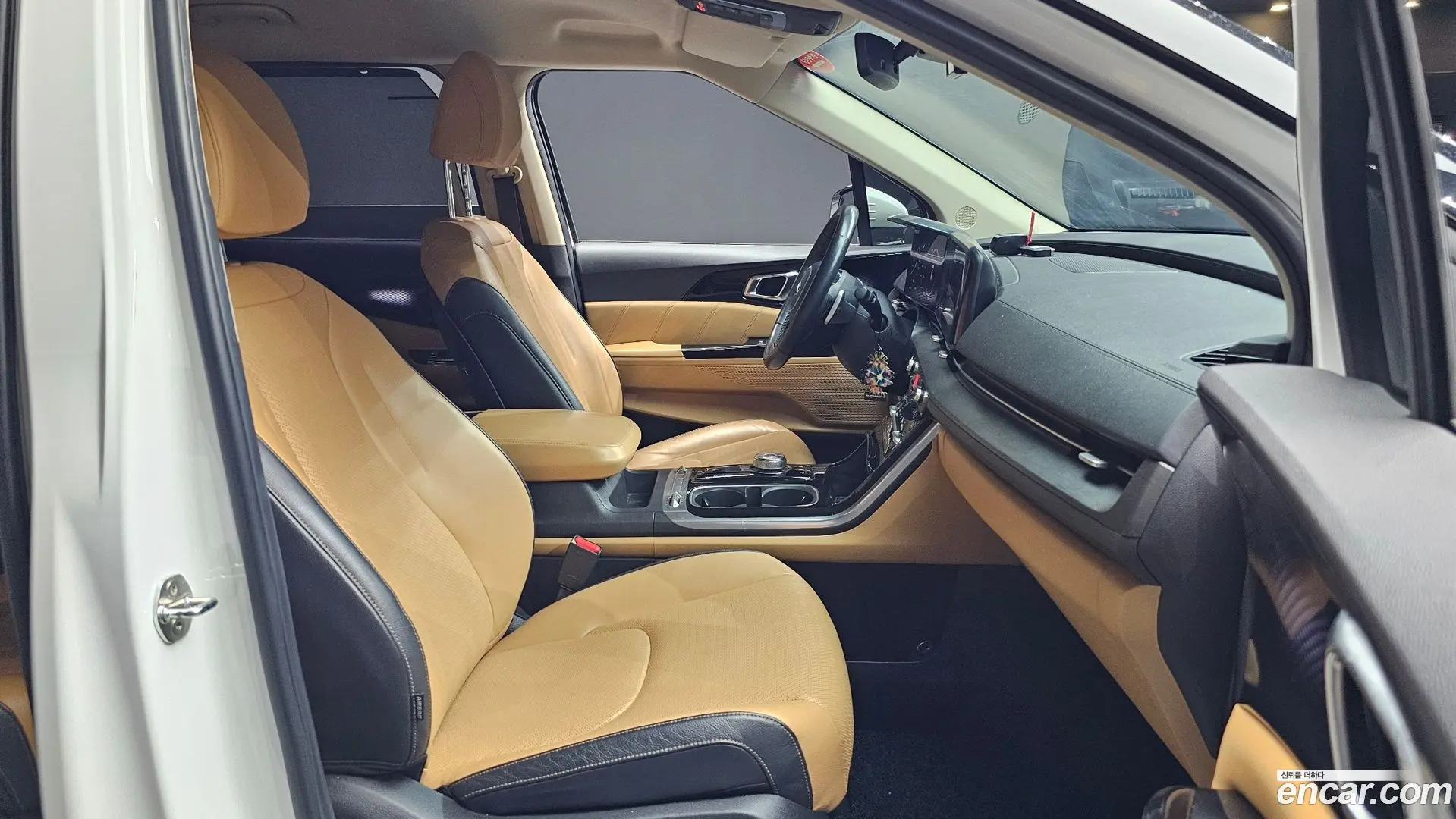 Kia Canival Diesel 9-Seater Signature