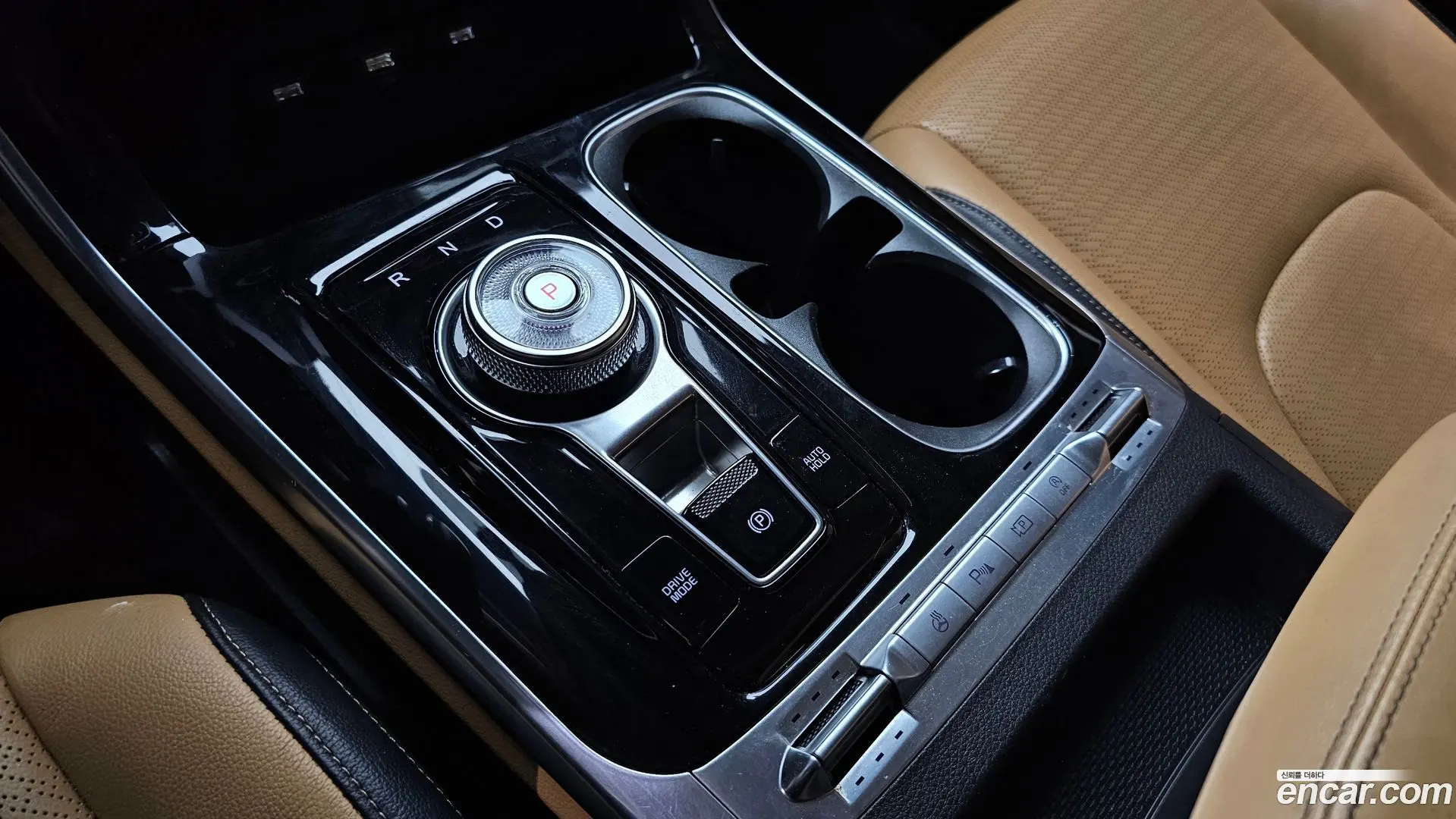 Kia Canival Diesel 9-Seater Signature