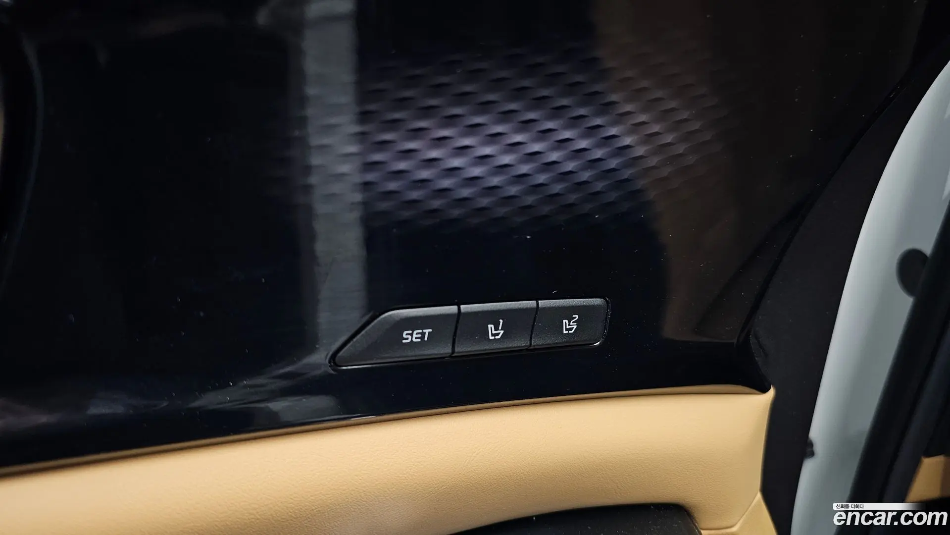 Kia Canival Diesel 9-Seater Signature