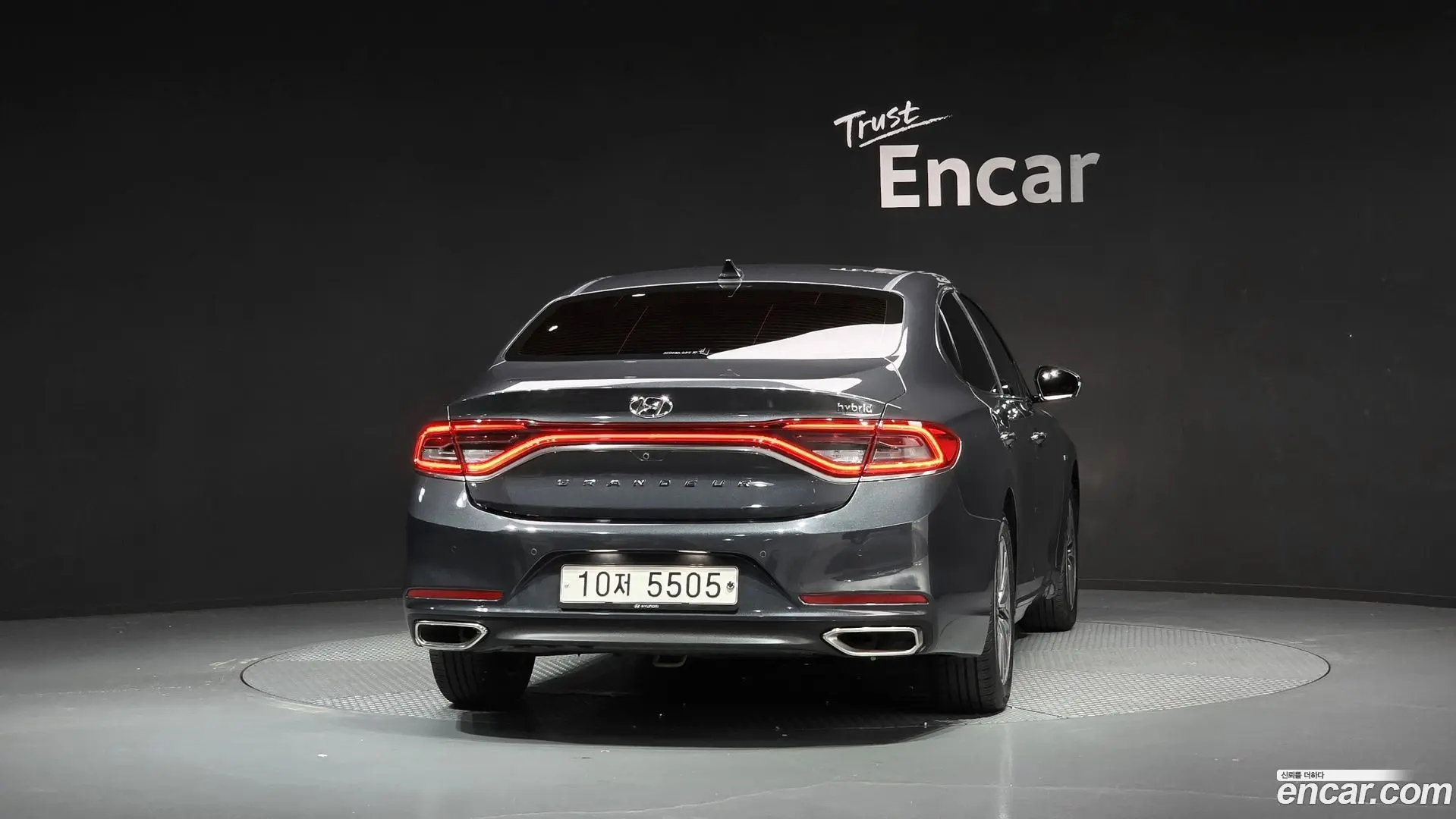 Hyundai Grandeur Premium