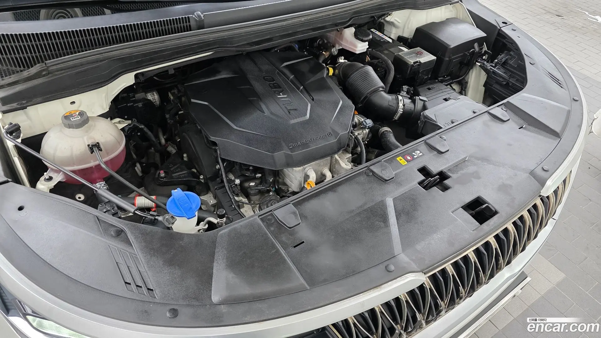 Kia Canival Diesel 11-Seater Prestige